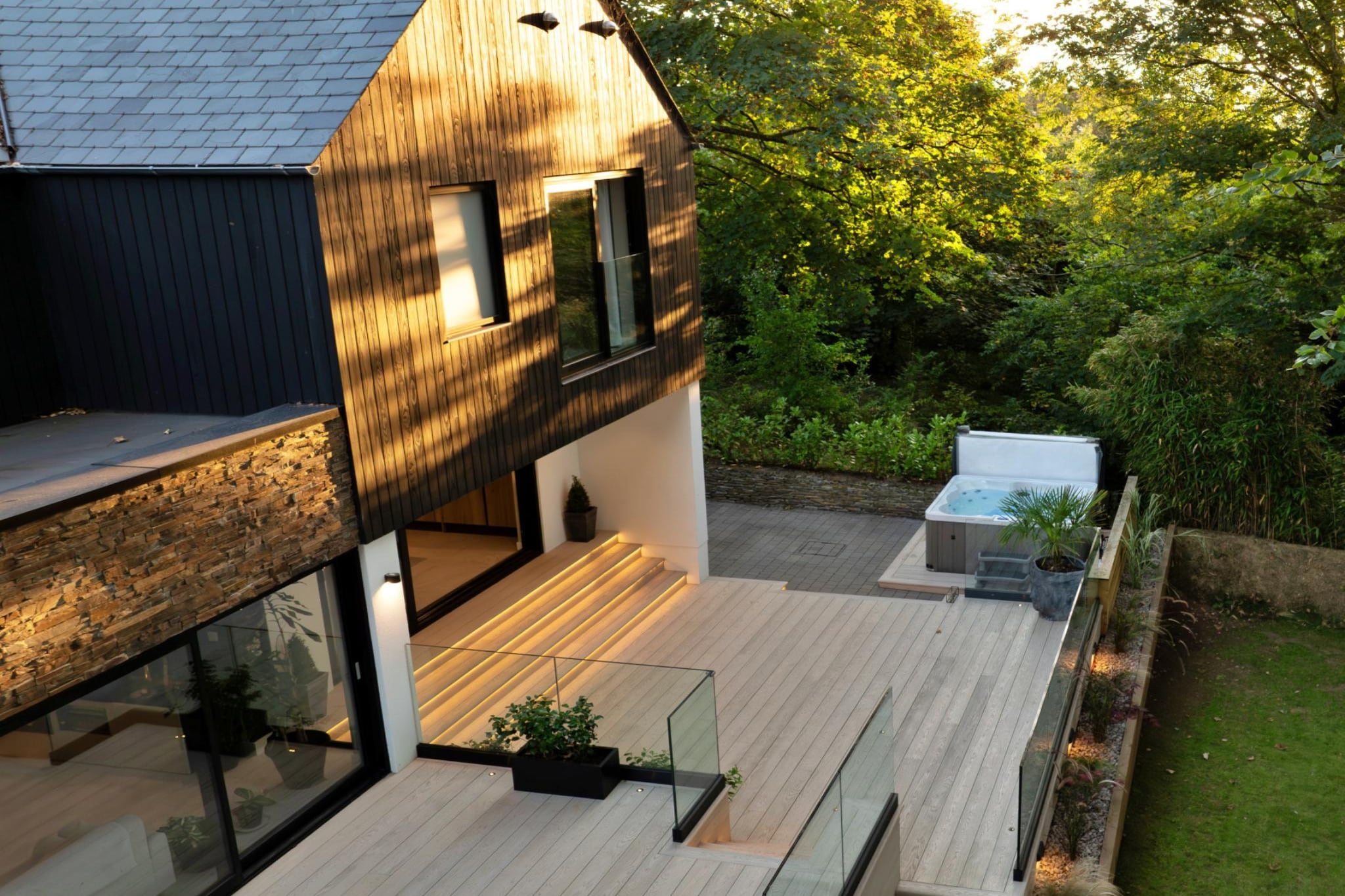 Orchard Rise - Buitenkant zomer
