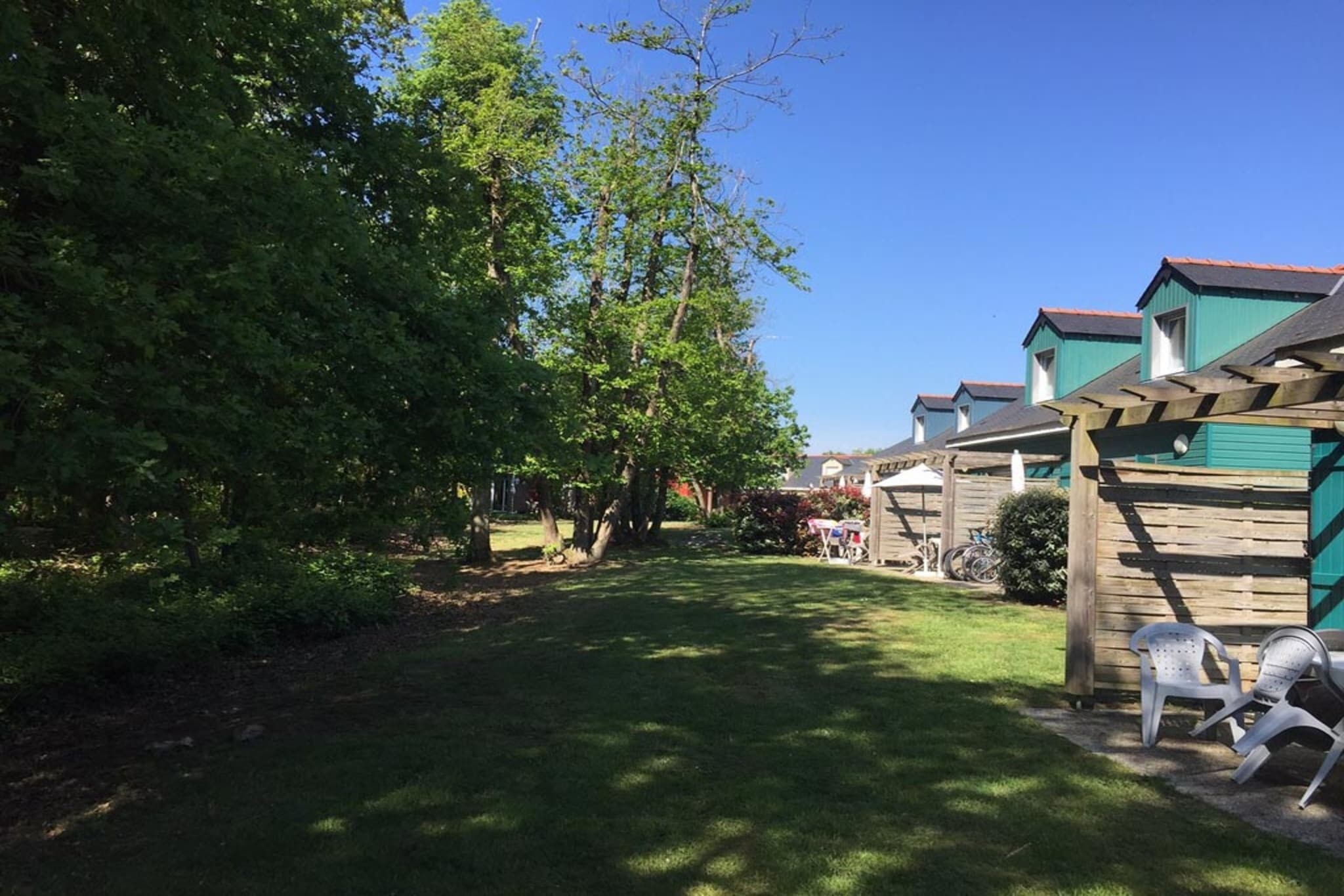 Domaine du Golf de Saumur Accessible 1-Bedroom Cottage - 5 people - Gardens in summer