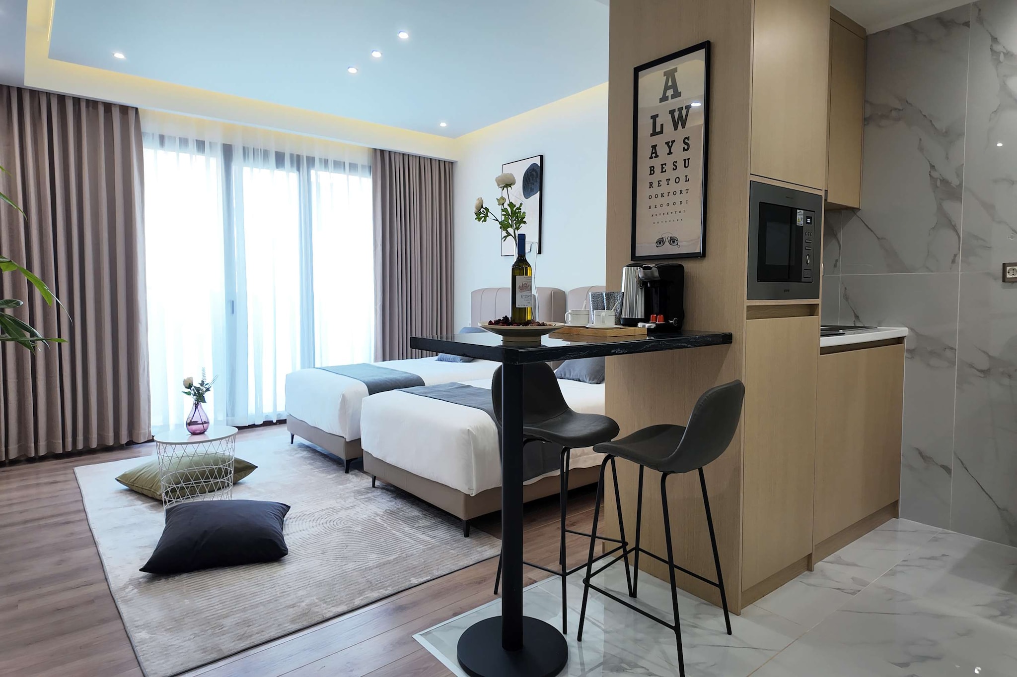 Coastal Apartment with On-Site Bar & Fitness