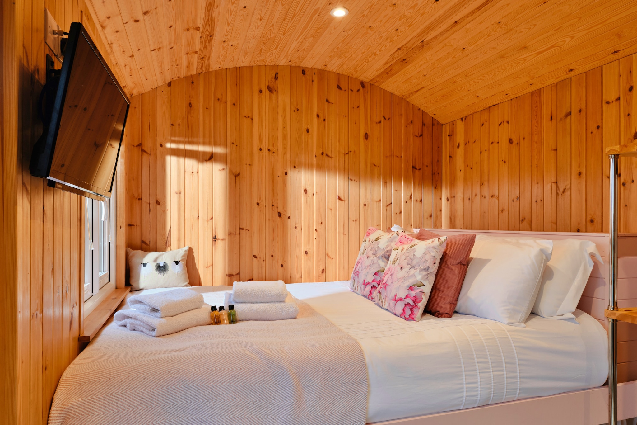 Demelza Shepherd's Hut