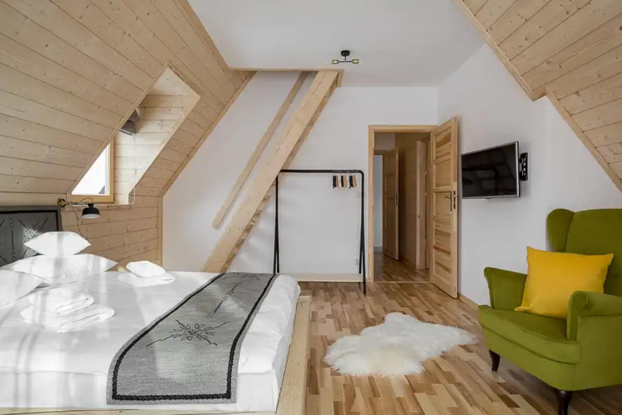 Bed Room