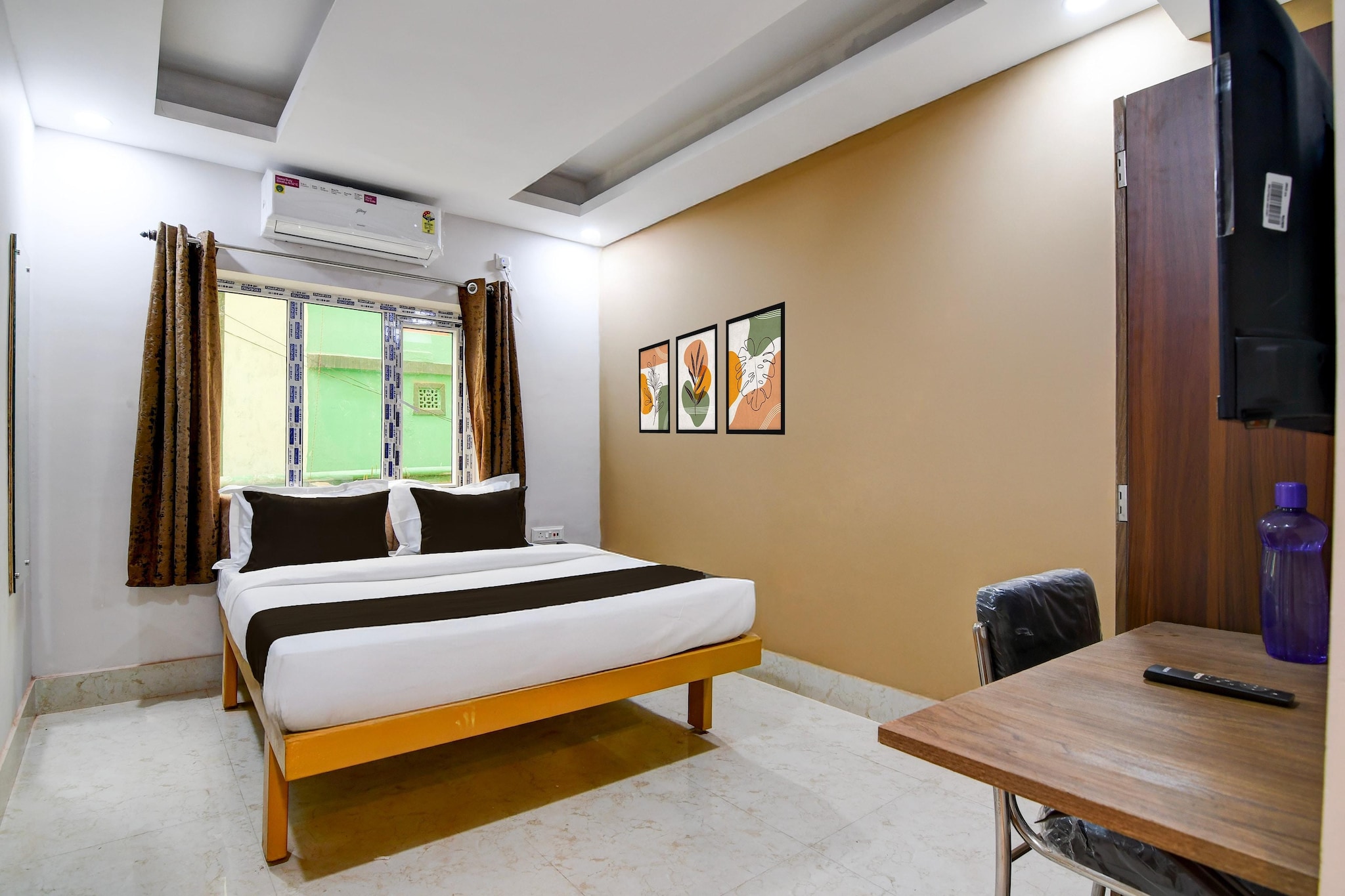 Enjoy a comfortable and hassle-free experience at our thoughtfully designed property. Each room is equipped with modern amenities, cozy bedding, and elegant decor to make you feel right at home. Located conveniently with easy access to public transport and major attractions, it's perfect for both business and leisure travelers. Cleanliness and guest comfort are our top priorities, and our team is available 24/7 to assist you throughout your stay.

 Unmarried couples are warmly welcome at this property.
Guests with local ID proof are warmly welcome.
Foreign guests are welcome and allowed to stay at this property without any restrictions
Early Check-In Policy: A full day’s room rate will be charged for check-ins before 6:00 AM. Complimentary early check-in is available between 6:00 AM and 10:00 AM, subject to room availability.
 
Check-in is only available to guests aged 18 and above. Please provide a government-issued ID to confirm your age.
