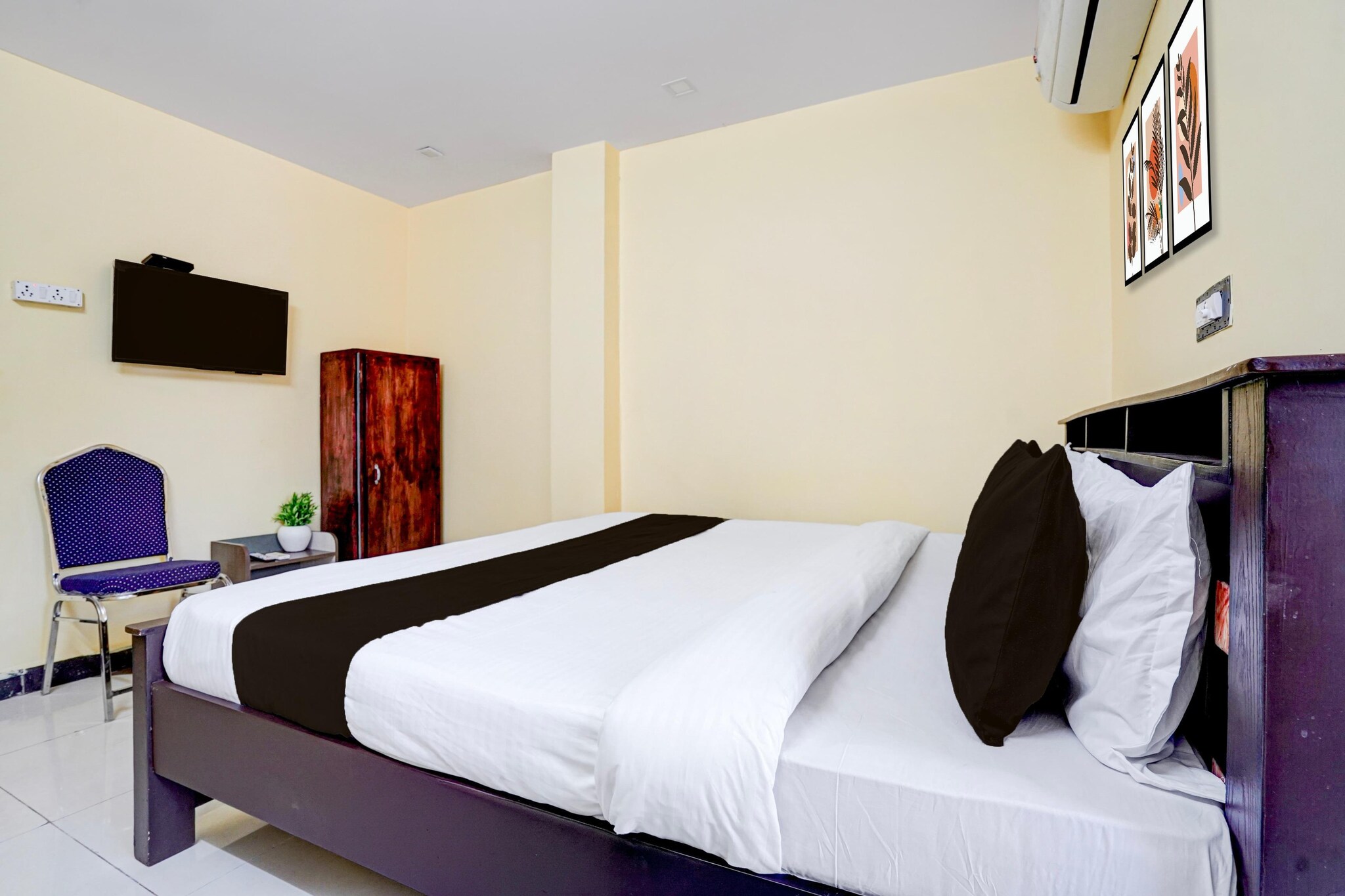 Hotel O Annavaram
