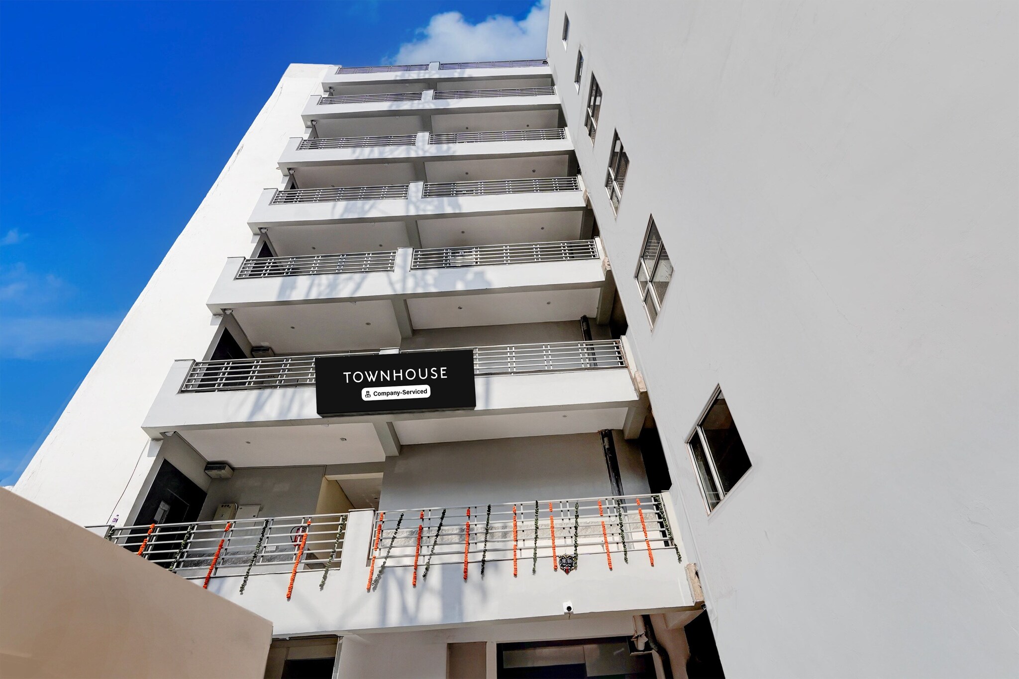 Townhouse Sector 18 Udhyog Vihar