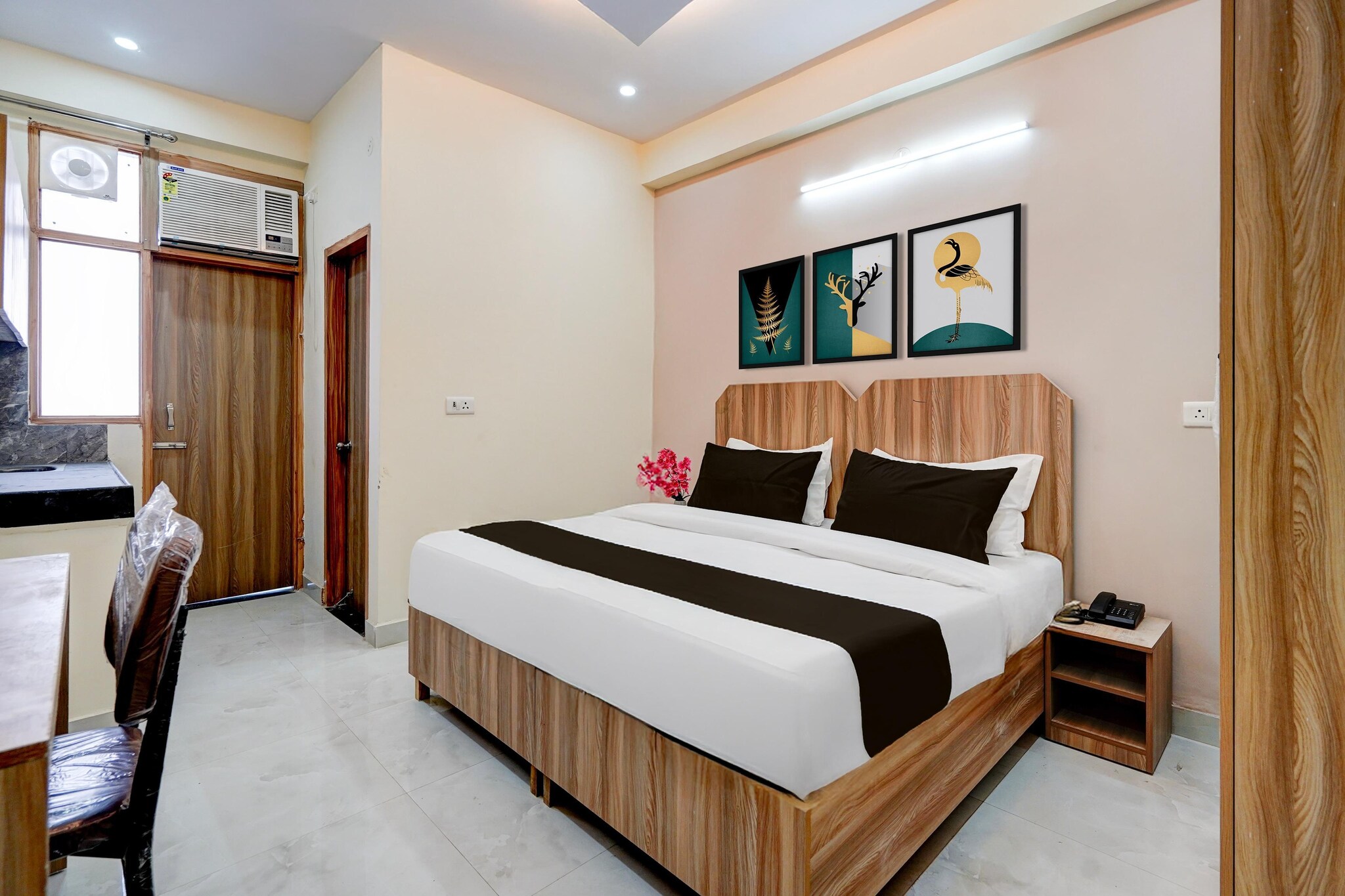 Comfortable Accommodations: Townhouse Sector 18 Udhyog Vihar in Gurgaon offers family rooms with air-conditioning, private bathrooms, work desks, and free WiFi. Each room includes a seating area, TV, and wardrobe. Dining Experience: The family-friendly restaurant serves Indian cuisine with halal and vegetarian options for lunch and dinner. Guests can enjoy meals in a welcoming ambience. Prime Location: Located 12 km from Delhi International Airport, the hotel is near attractions such as MG Road (4.3 km) and India Gate (24 km).
Early Check-In Policy: A full day’s room rate will be charged for check-ins before 6:00 AM. Complimentary early check-in is available between 6:00 AM and 10:00 AM, subject to room availability.
Check-in is only available to guests aged 18 and above. Please provide a government-issued ID to confirm your age.
Unmarried couples are warmly welcome at this property.
Guests with local ID proof are warmly welcome.
Complimentary early check-in – Subject to availability.