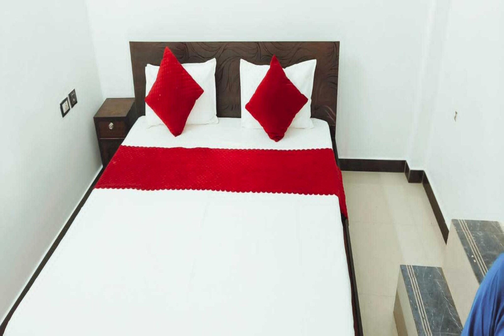 Hotel O Ayodhya Dham Bus Terminal