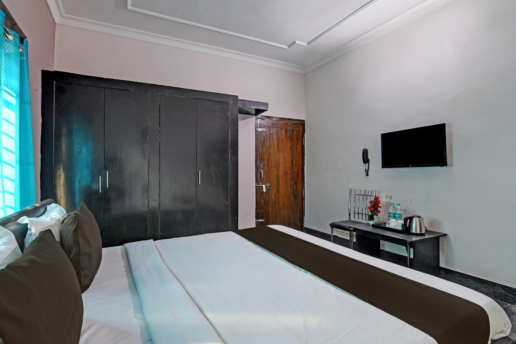 Hotel O Regal Stays