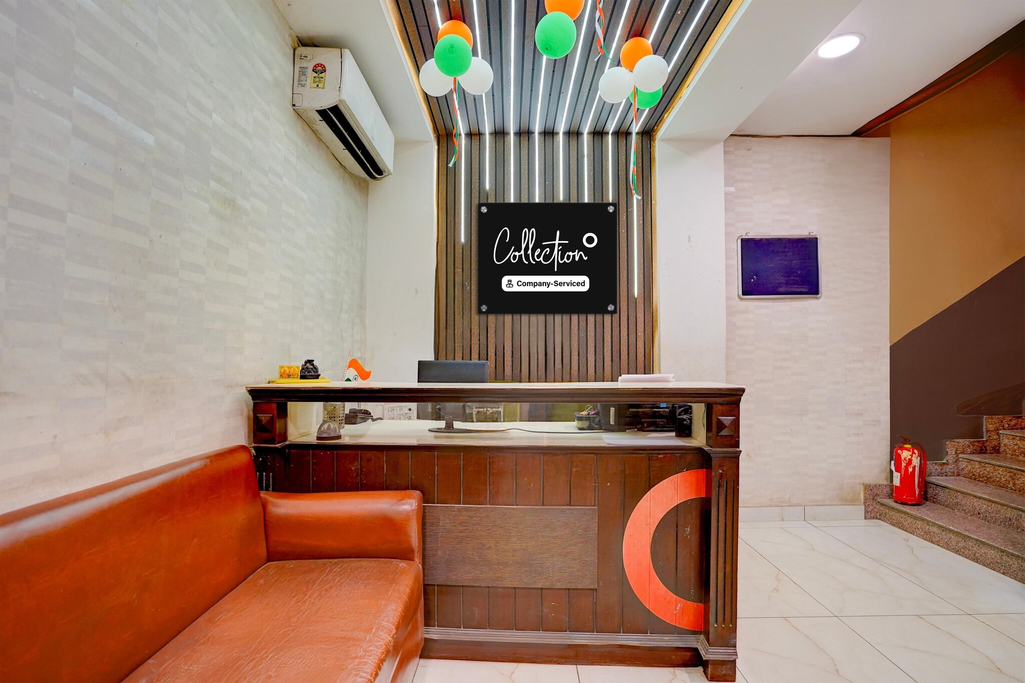 Ground floor: (bedroom(double bed, TV, seating area, air conditioning, telephone, Floor mattress), bathroom(bathtub or shower, shower, washbasin, toilet, Towels incl., shampoo, body soap, hot water))