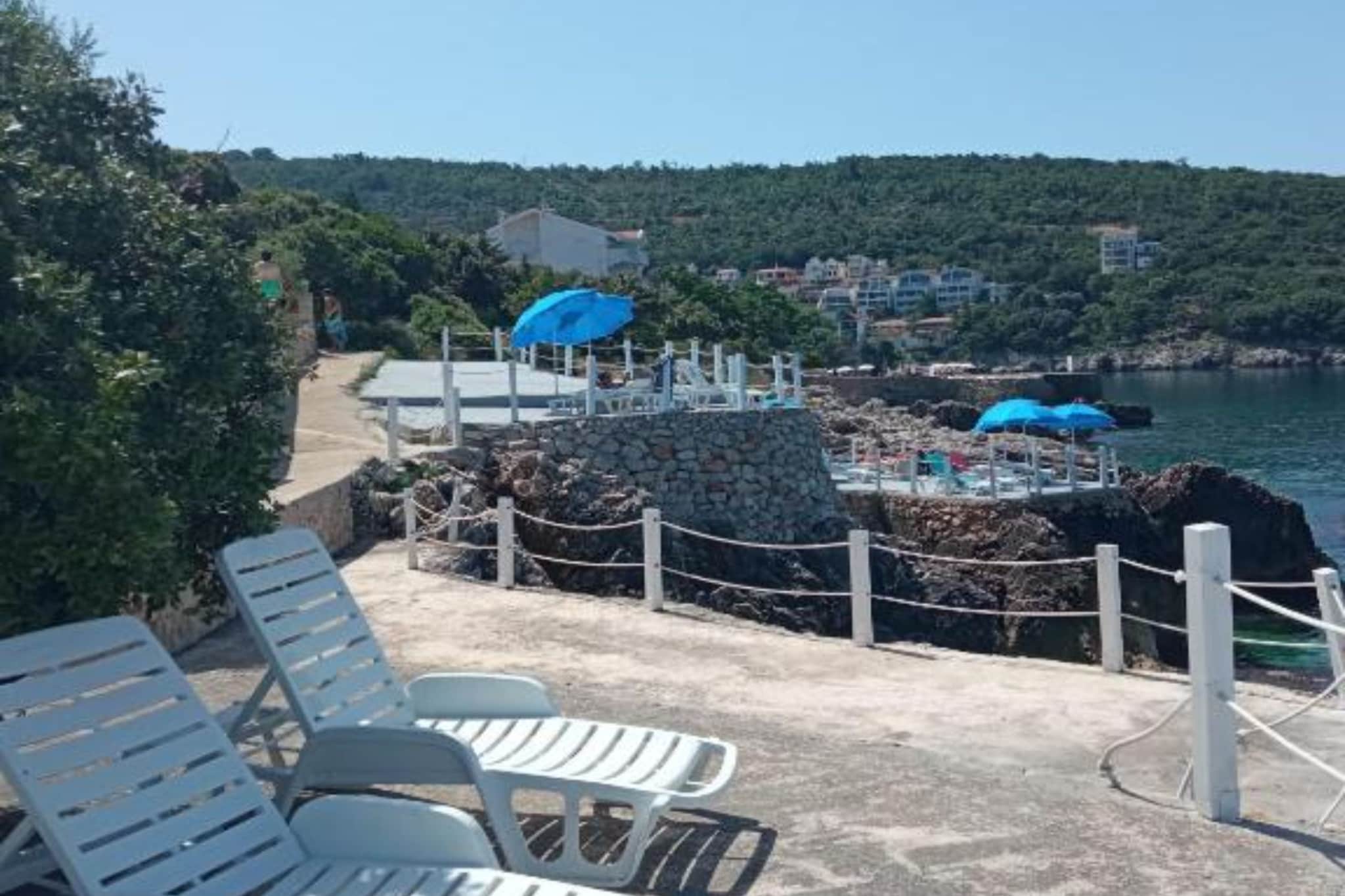 Apartments Lux Lukić Utjeha - One bedroom apartment - Im Freien