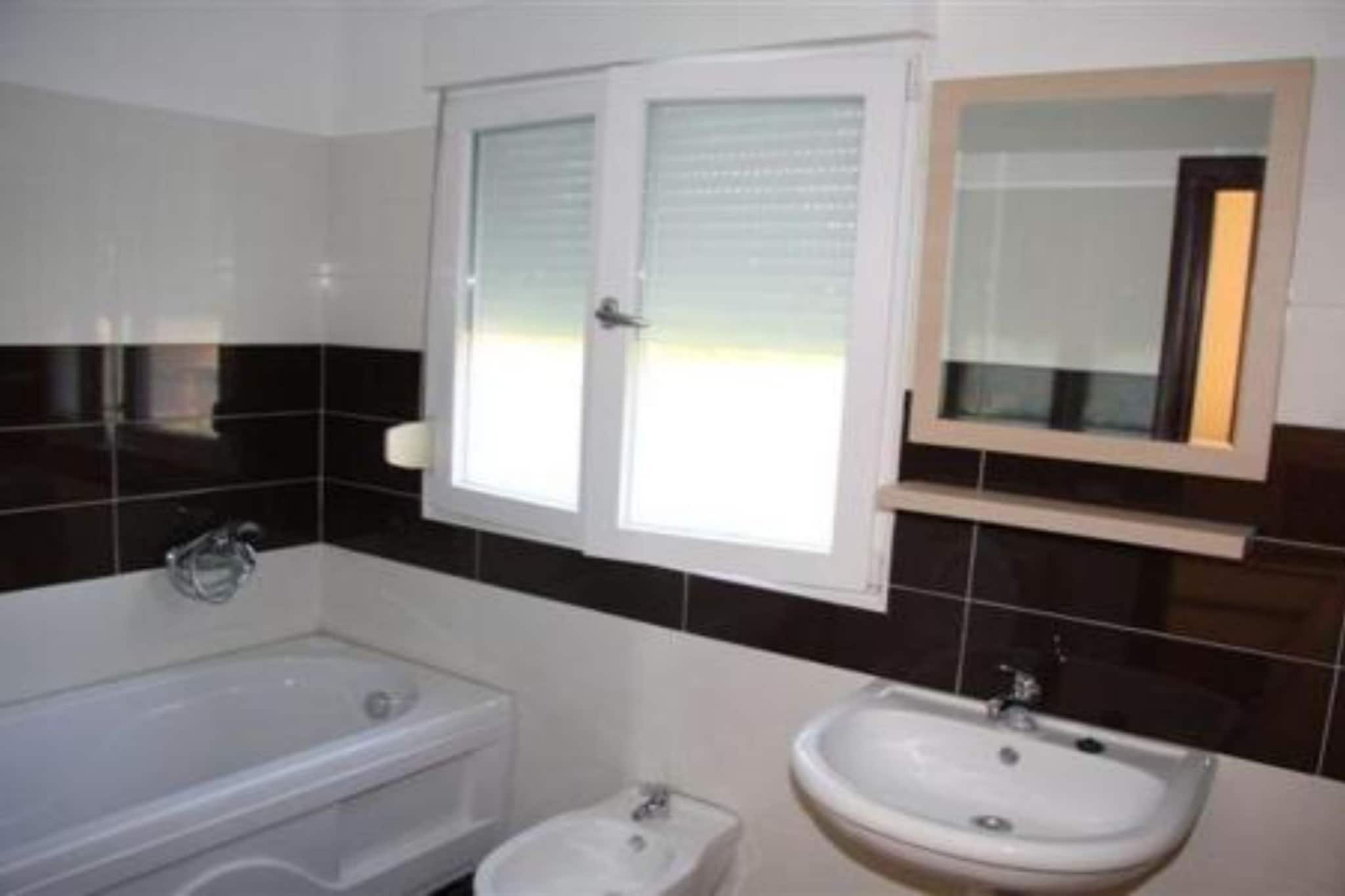 Apartments Lux Lukić Utjeha - Triple Room - Badezimmer