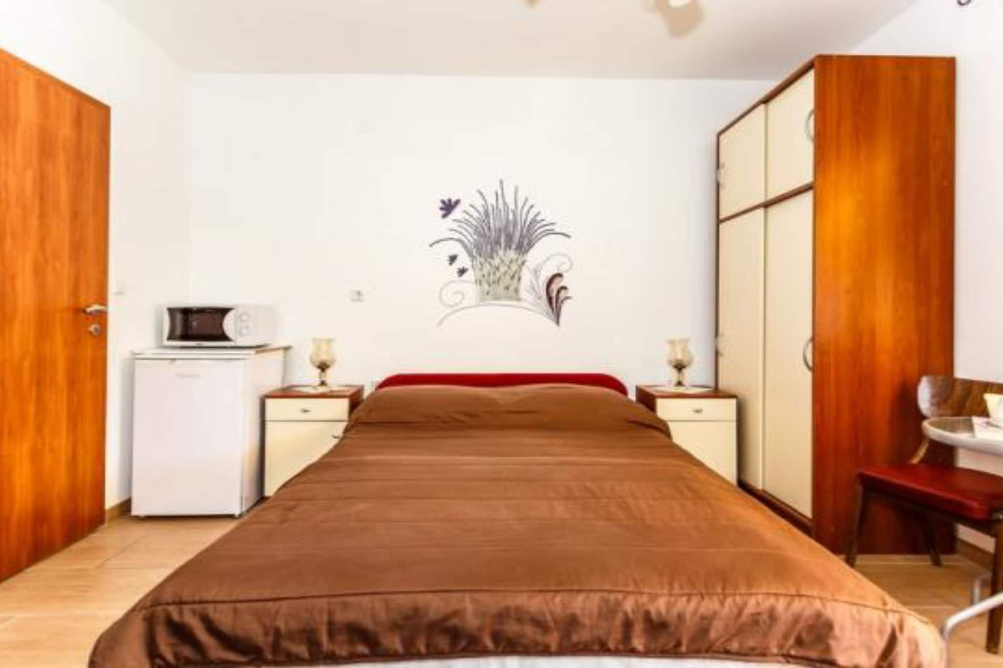 Family Apartmani Sara Malinska - Double Room S1  53048