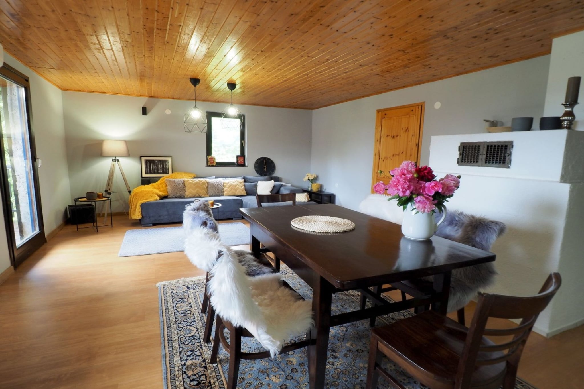 Apartments & Rooms Latin - Two Bedroom Apartment with  Balcony and Garden View