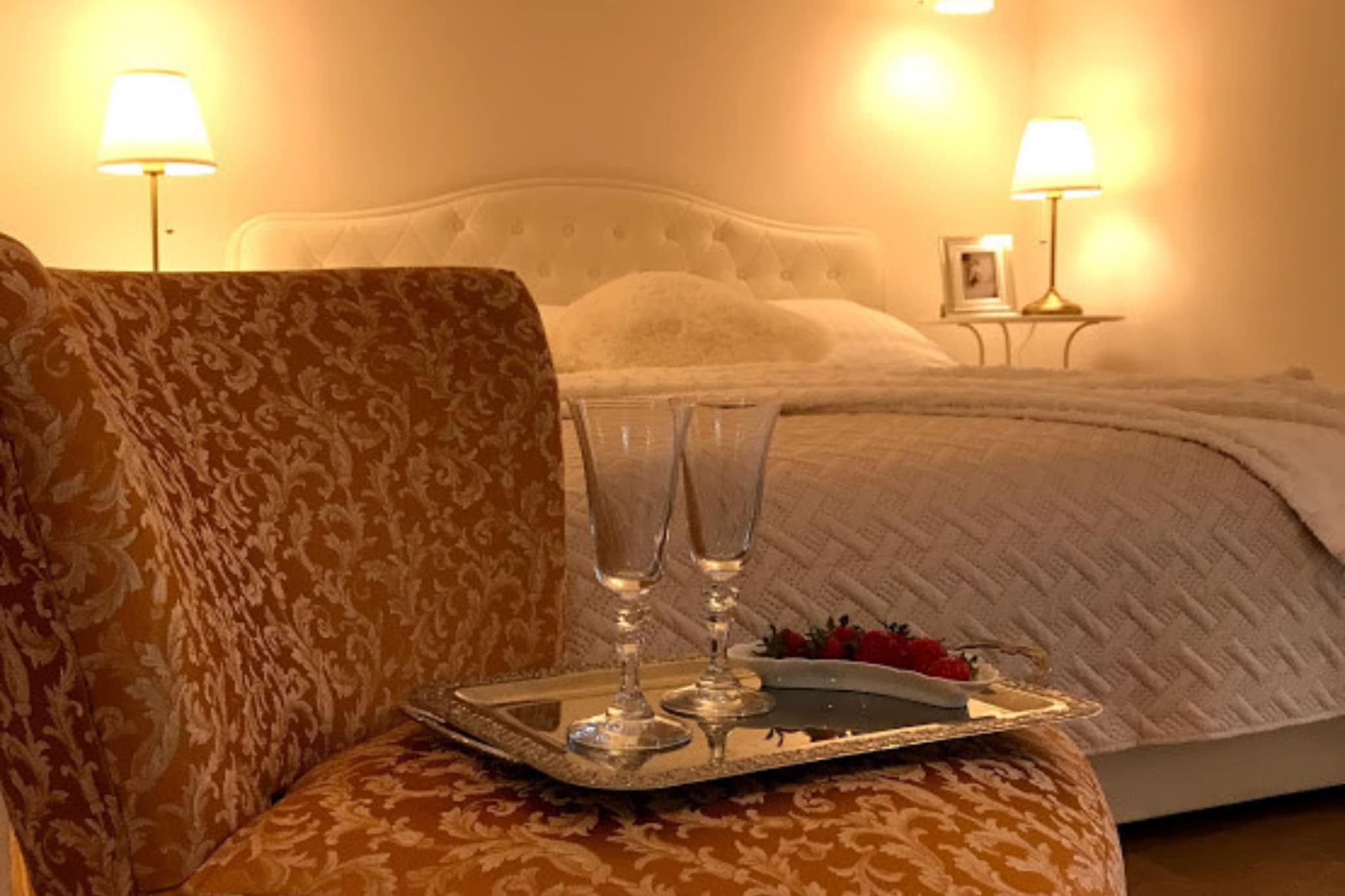 Apartments & Rooms Latin - Standard Double Room - Bedroom