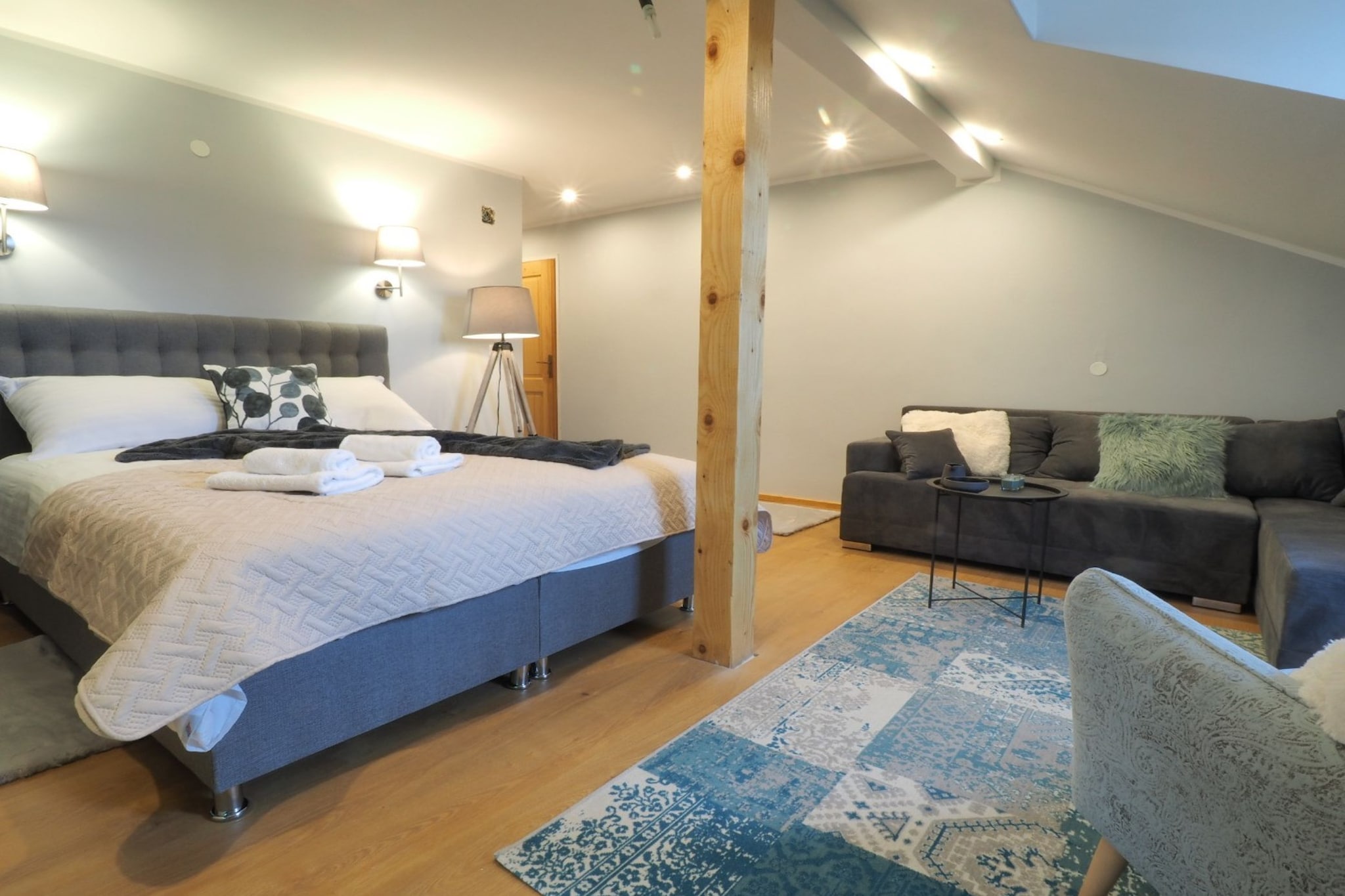 Apartments & Rooms Latin - Quadruple Room - Bedroom