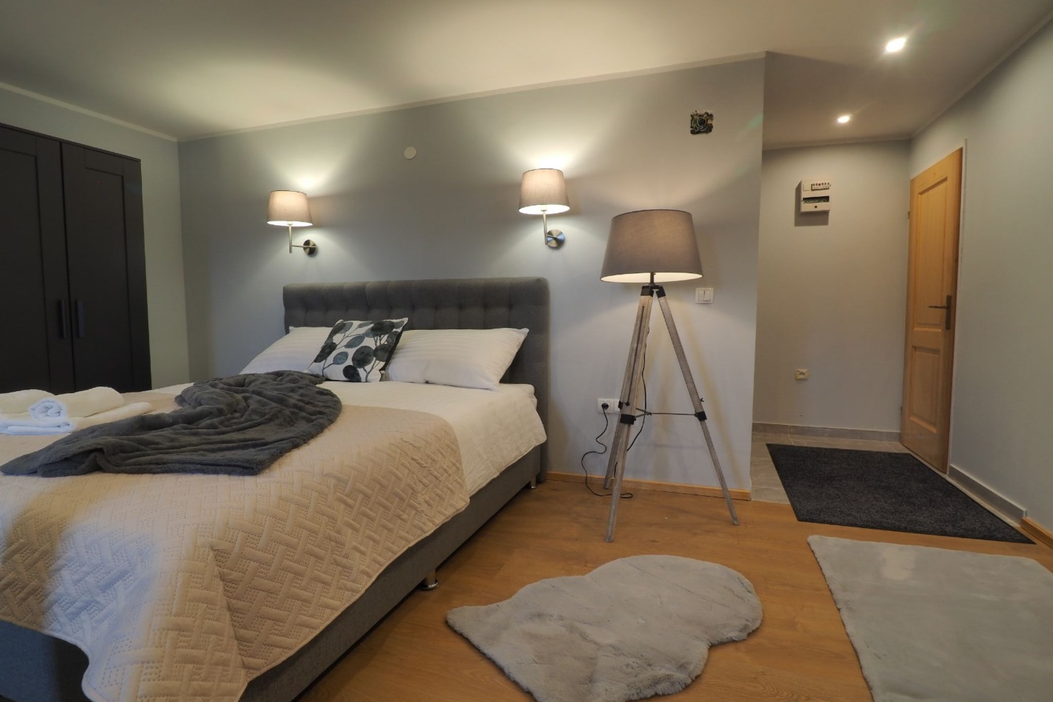 Apartments & Rooms Latin - Quadruple Room - Bedroom