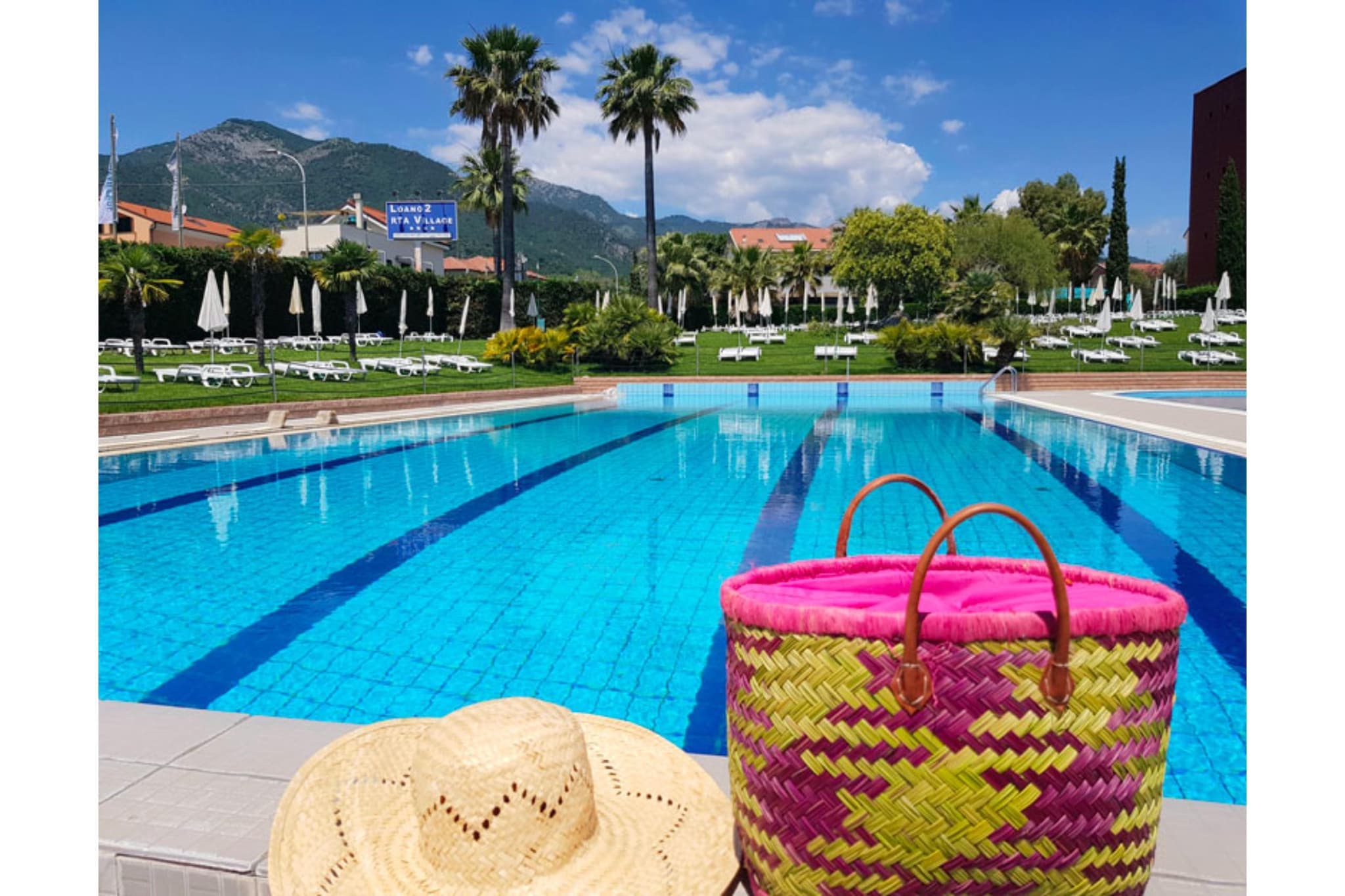 Residence Loano - TWO-ROOM APARTMENT 4 PAX BALCONY B4B-Swimming pool