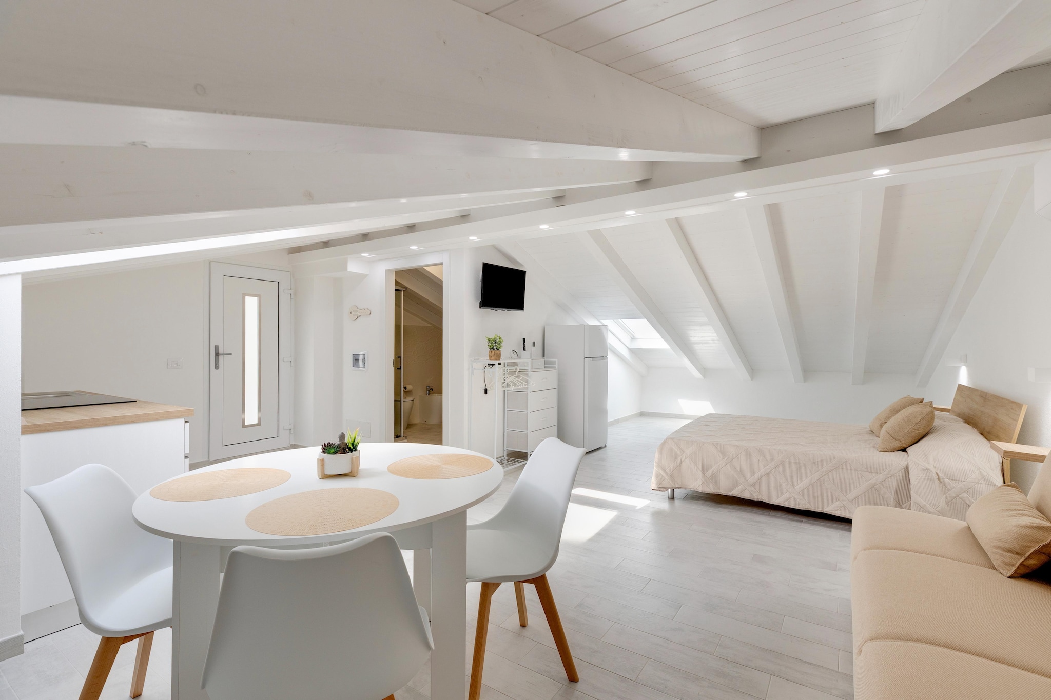 MONO DELEDDA 1 - Eetkamer