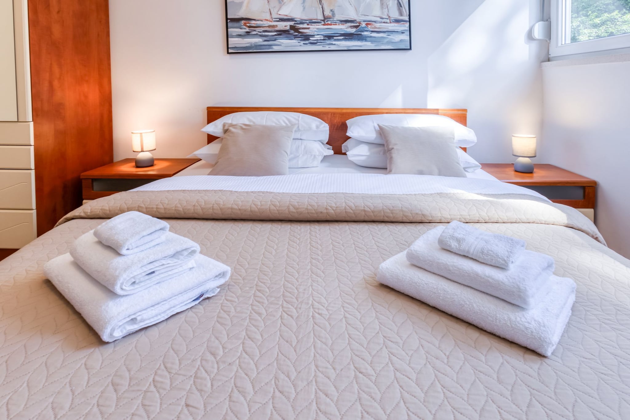 Apartment Promenada - OneBedroom Apartment with parking - Slaapkamer