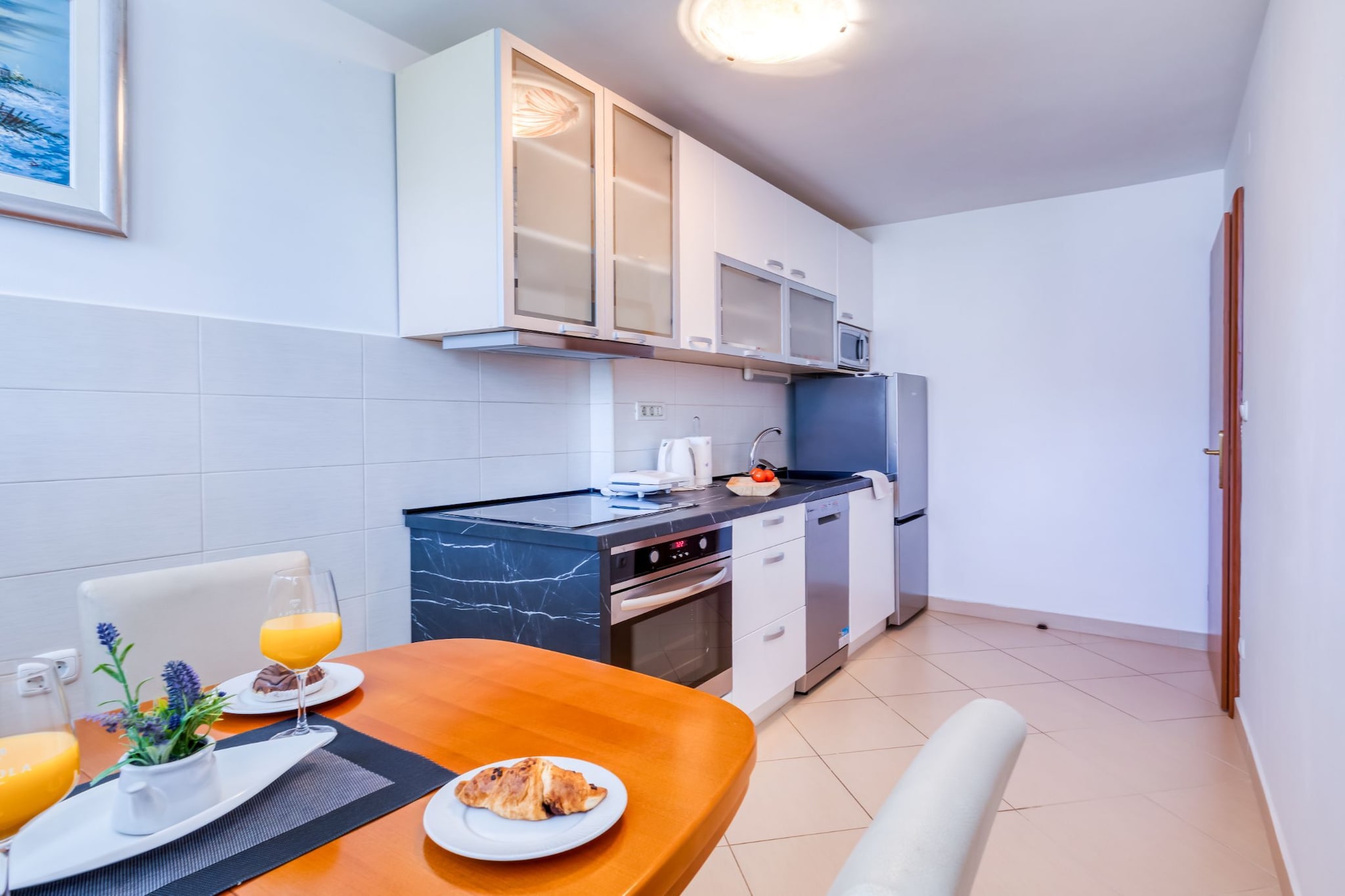 Apartment Promenada - OneBedroom Apartment with parking - Eetkamer