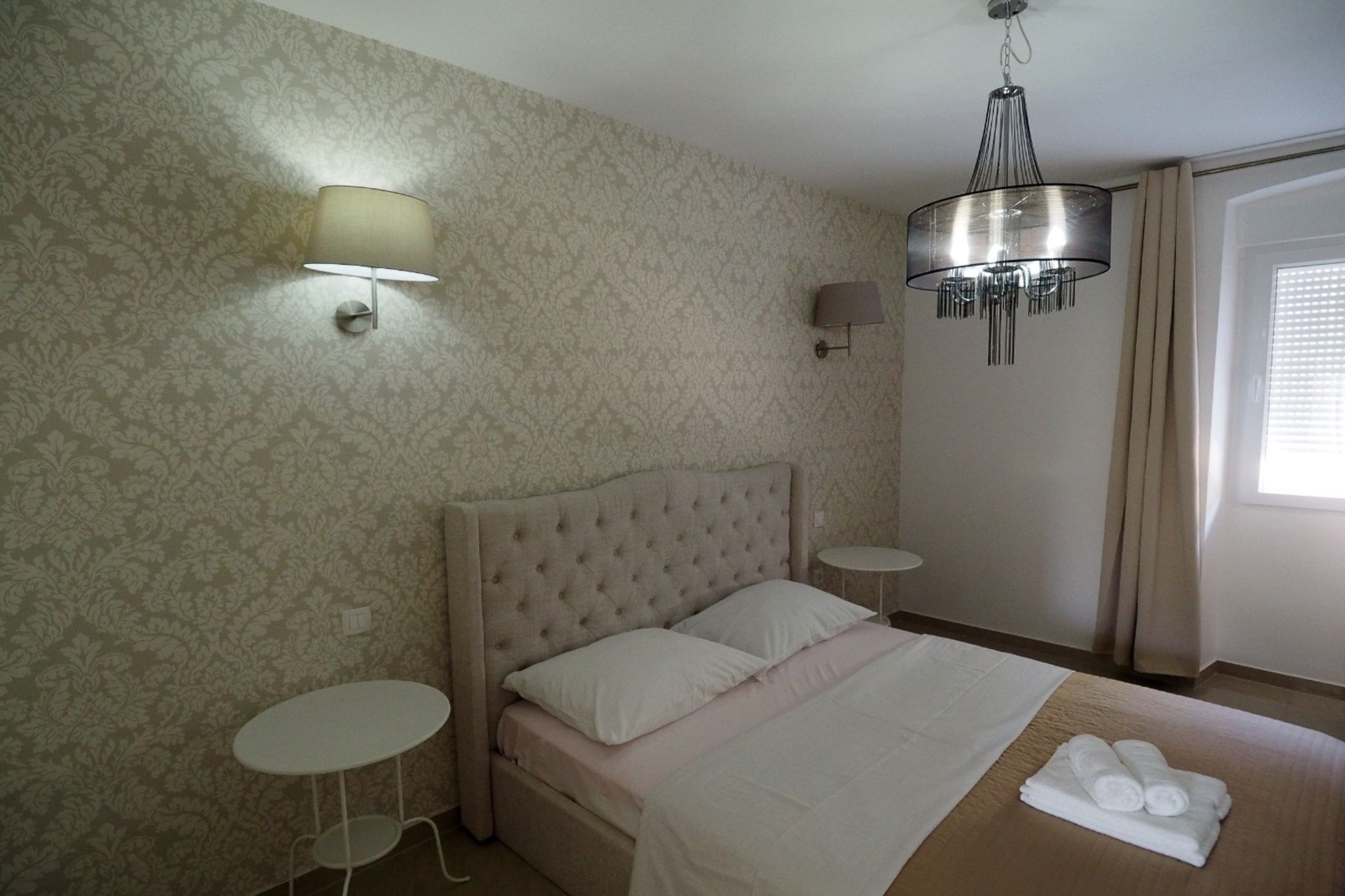 Pula Garden Apartments with Shared Pool - One Bedroom Apartment with Sea View