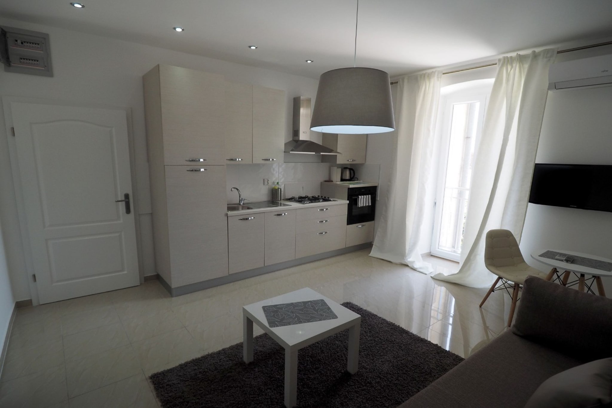 Pula Garden Apartments with Shared Pool - One Bedroom Apartment with Sea View