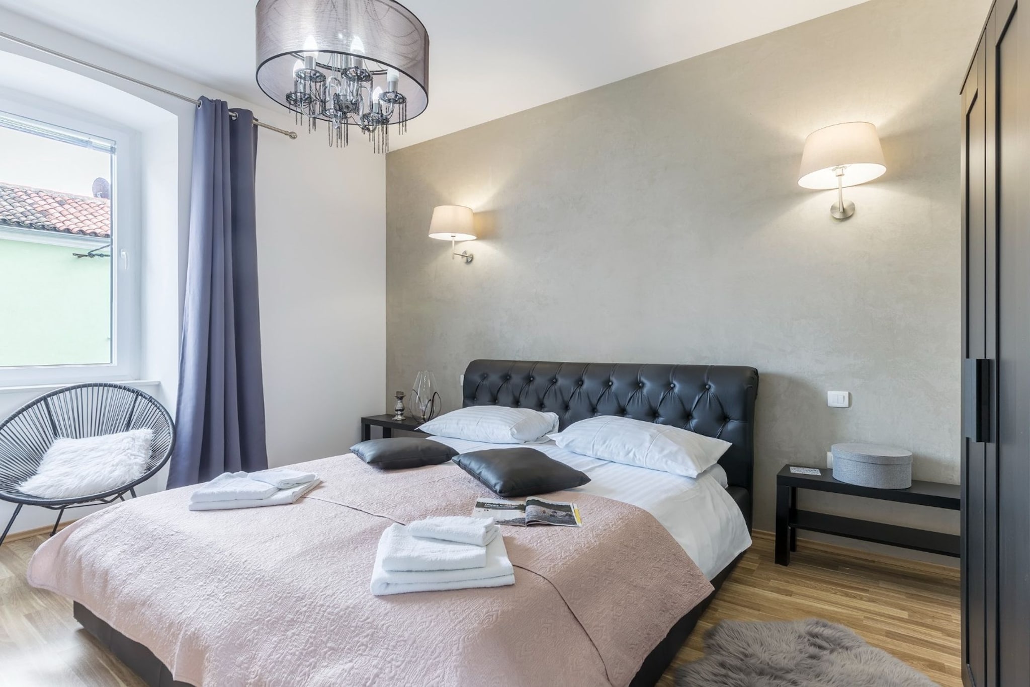 Pula Garden Apartments with Shared Pool - Classic One Bedroom Apartment with Sea View - Schlafzimmer