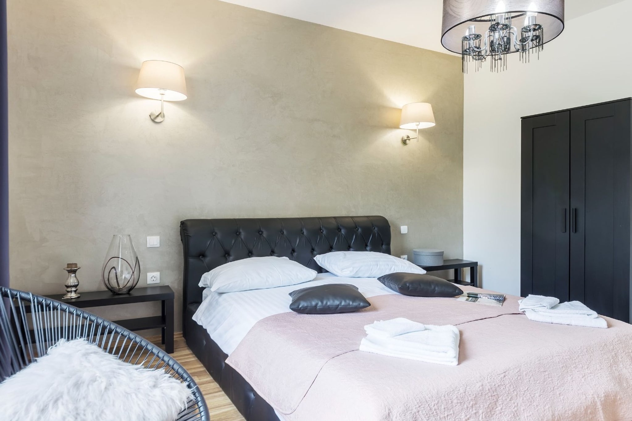 Pula Garden Apartments with Shared Pool - Classic One Bedroom Apartment with Sea View - Schlafzimmer