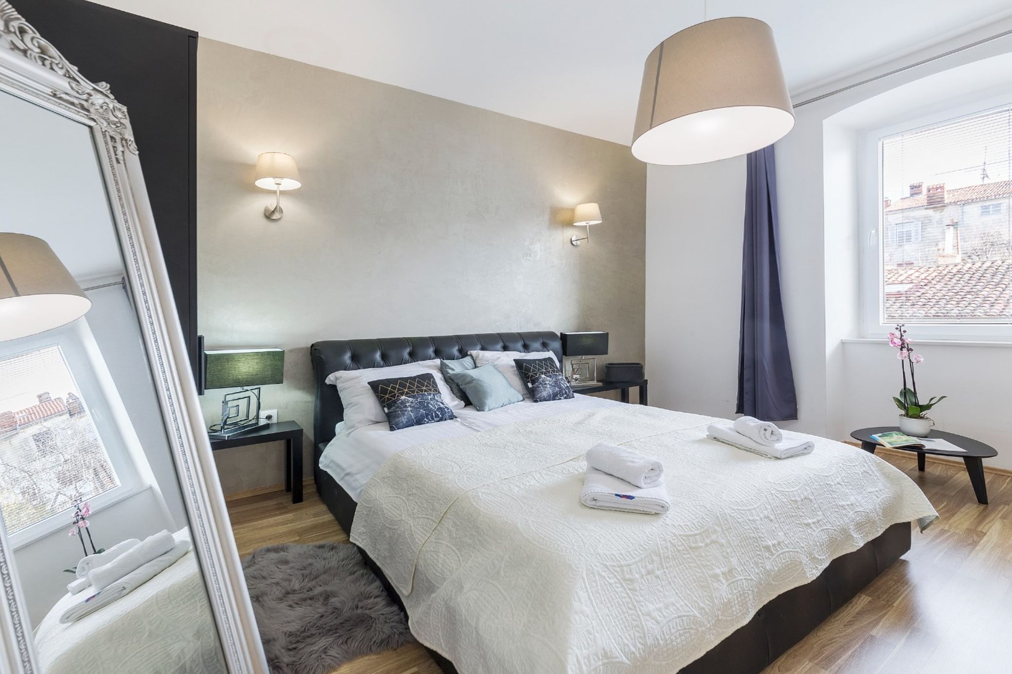 Pula Garden Apartments with Shared Pool - Comfrot One Bedroom Apartment with Sea View - Schlafzimmer