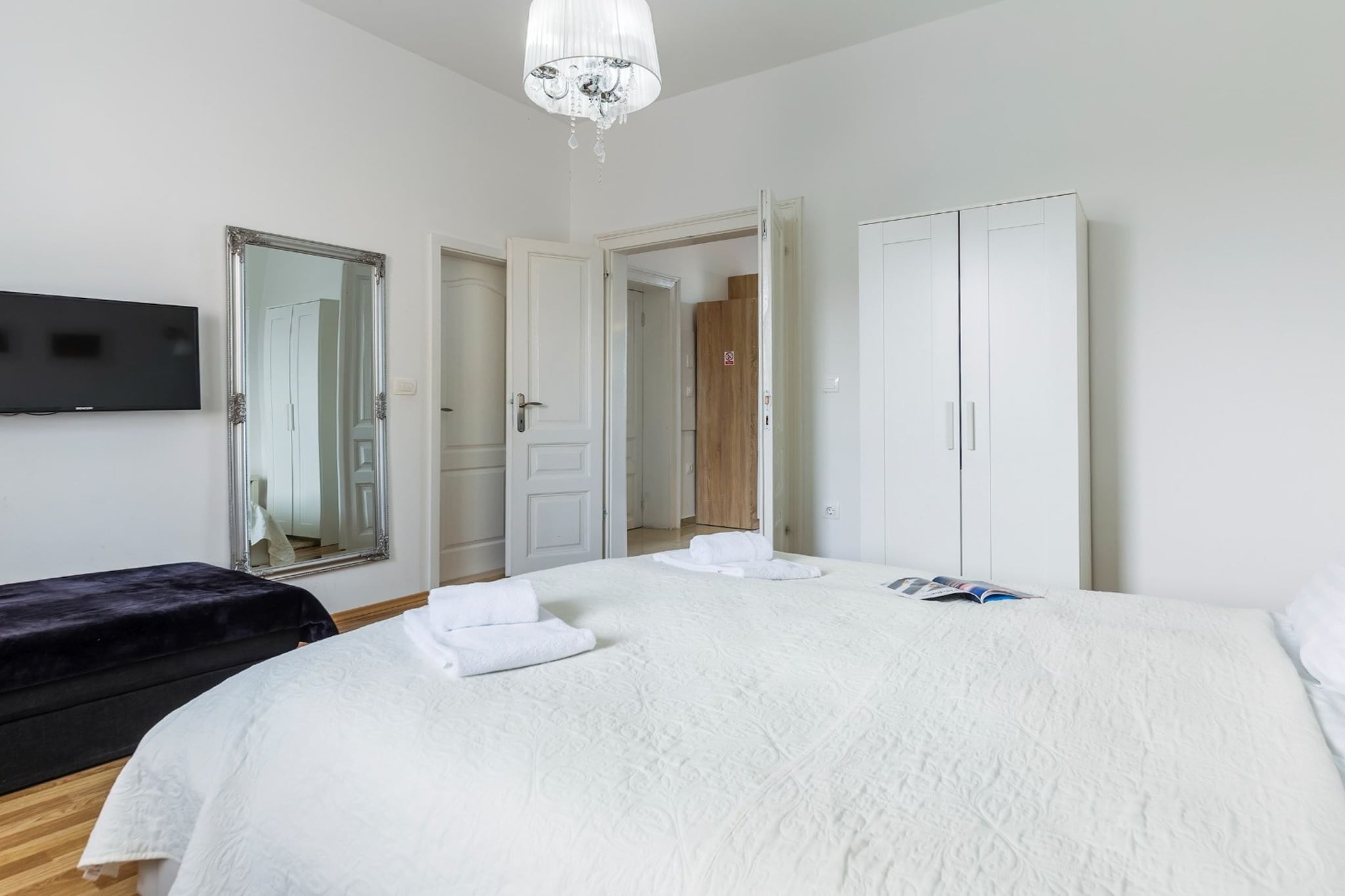 Pula Garden Apartments with Shared Pool - Standard One Bedroom Apartment with Sea View - Schlafzimmer