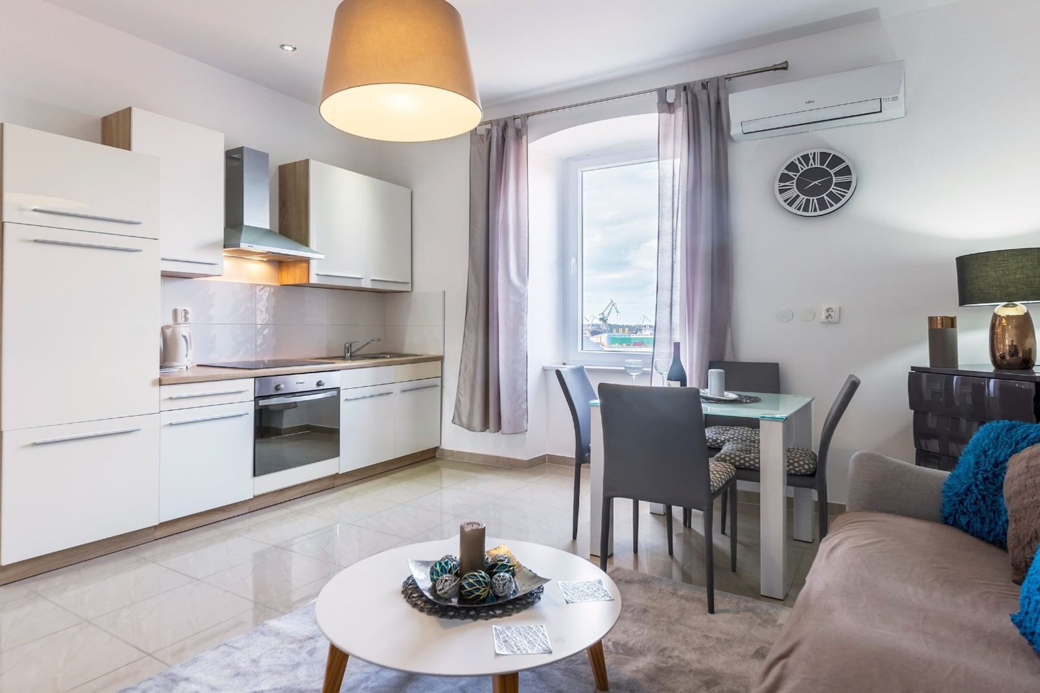 Pula Garden Apartments with Shared Pool - Standard One Bedroom Apartment with Sea View - Küche