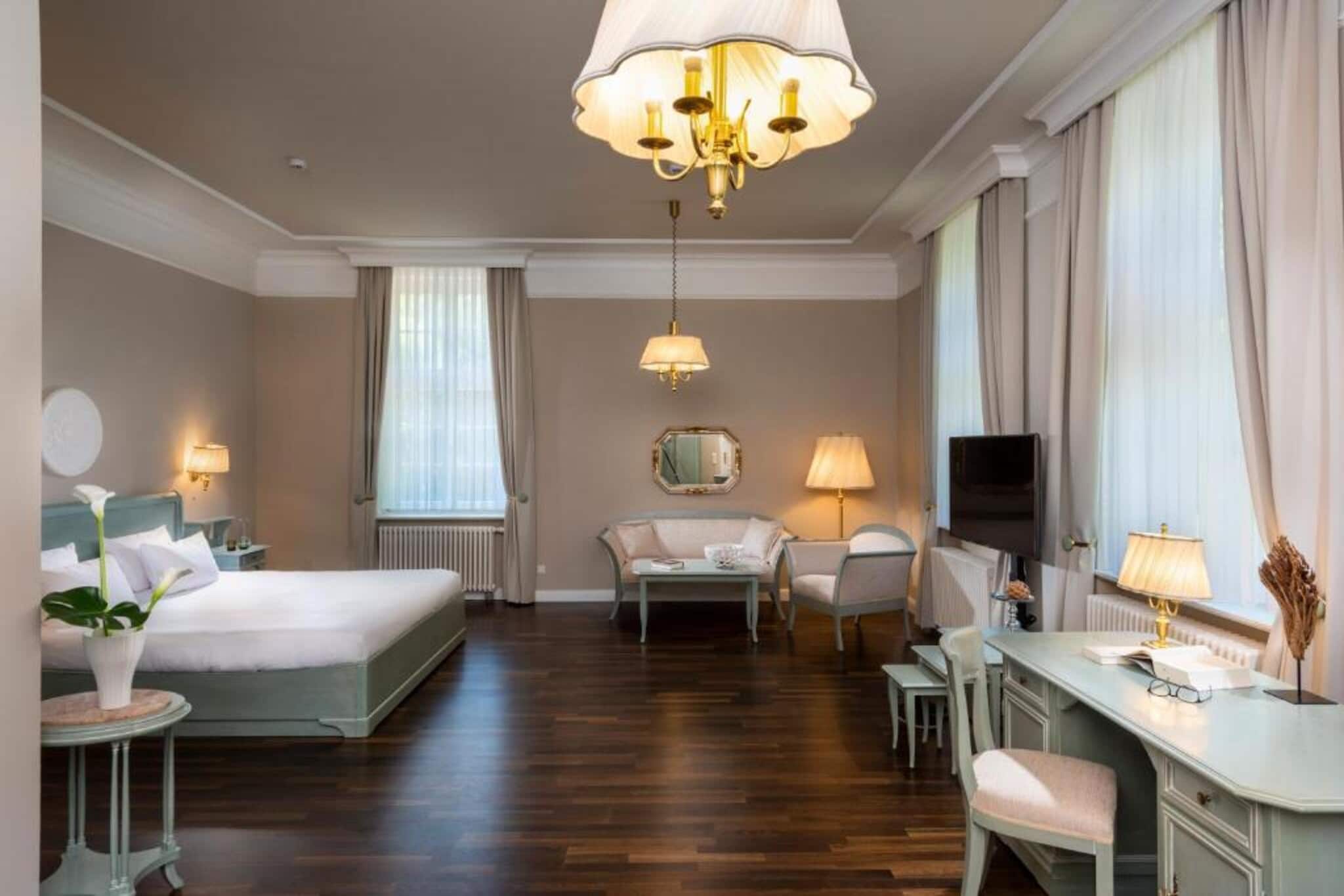 Bed Room