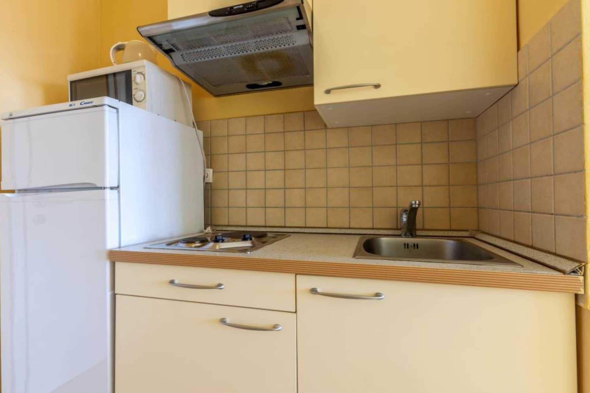 Apartments Radevenjić - Premium One Bedroom Apartment with Sea View and Terrace