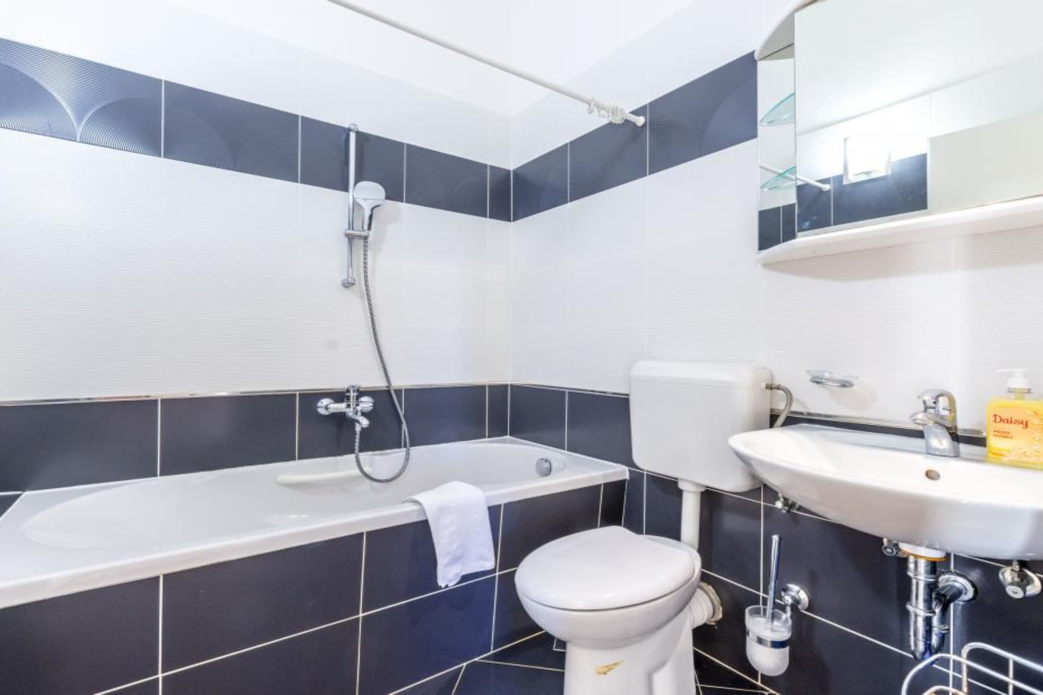 Apartments Radevenjić - Premium Two Bedroom Apartment with Sea View and Terrace - Badkamer