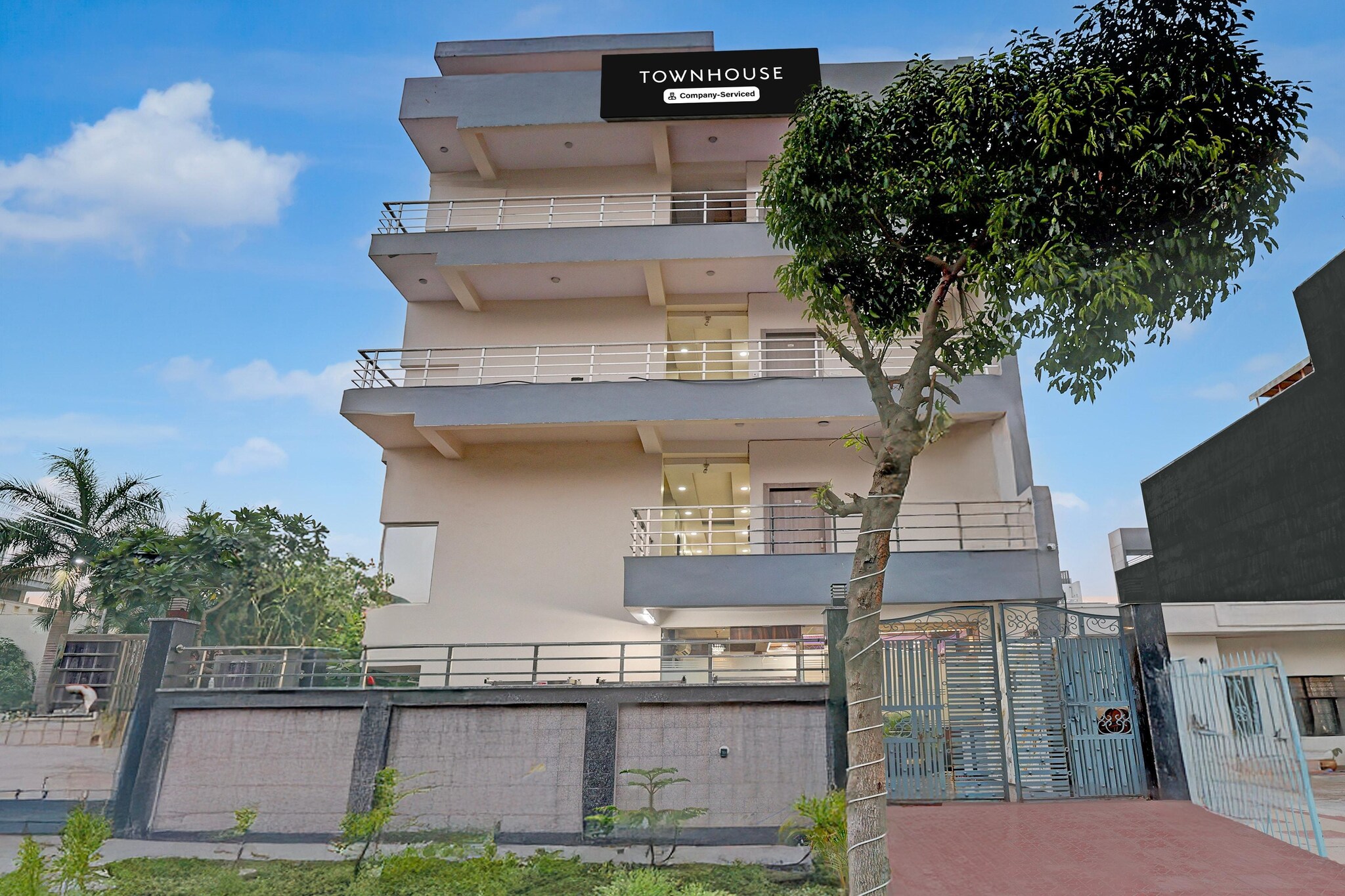 Townhouse Noida Formerly Palm Paradise