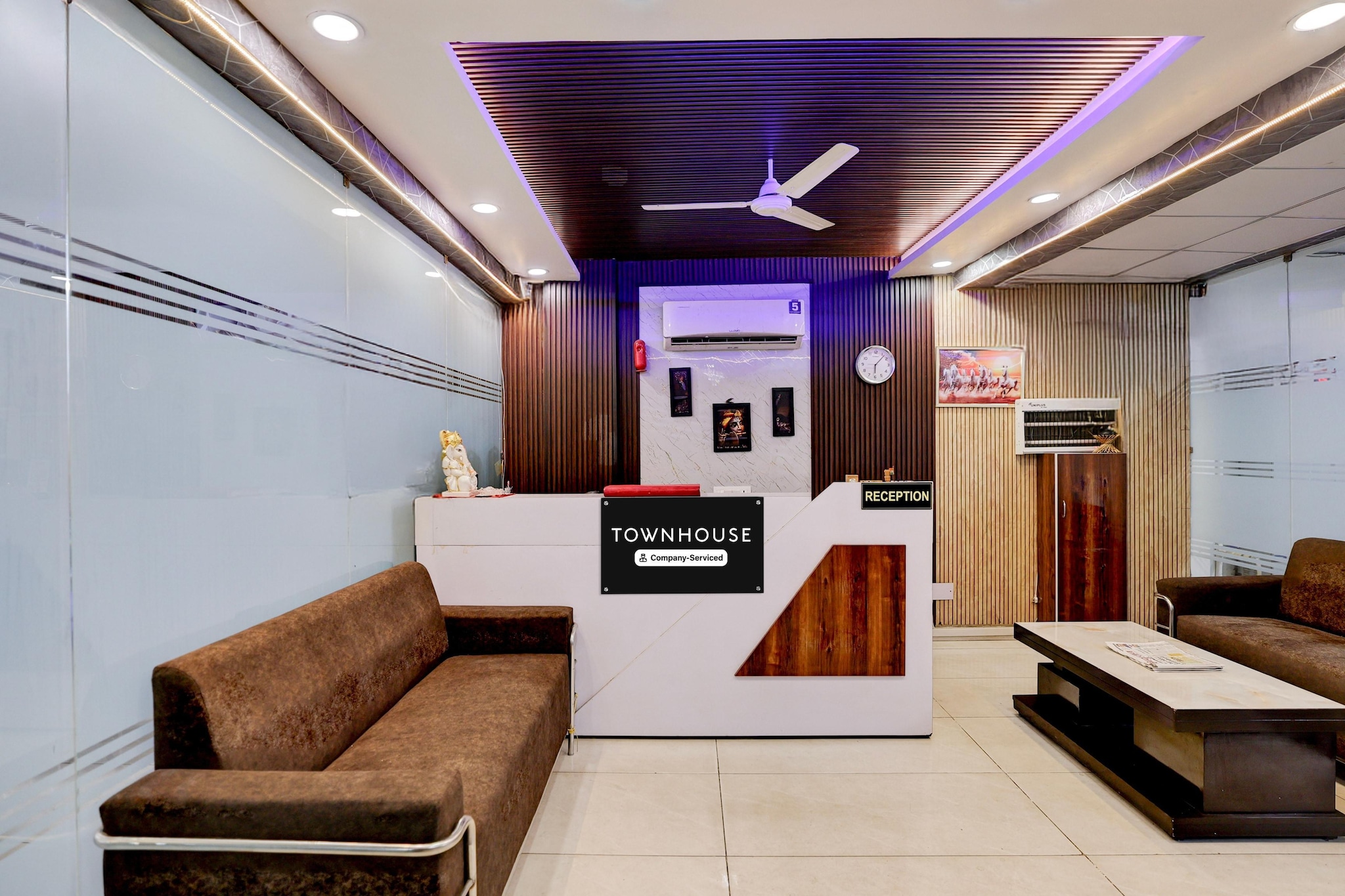 Ground floor: (bedroom(double bed, TV, seating area, air conditioning, telephone), bathroom(bathtub or shower, shower, washbasin, toilet, Towels incl., shampoo, body soap, hot water))