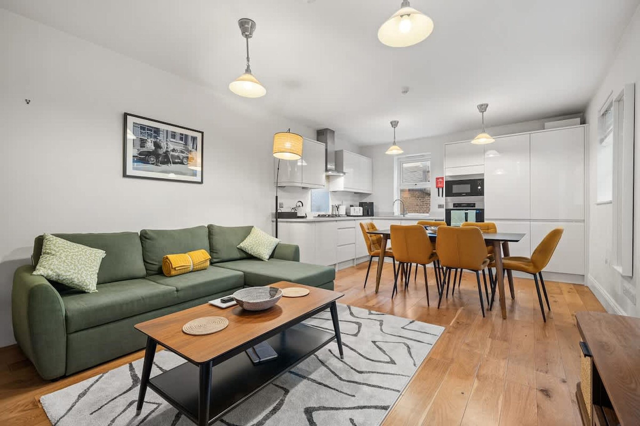 Brand-New Fulham Stay Near Thames