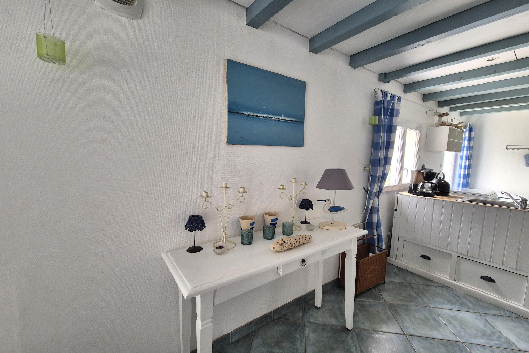 Charmante maison de vacances à 150 m de la plage - Woonkamer