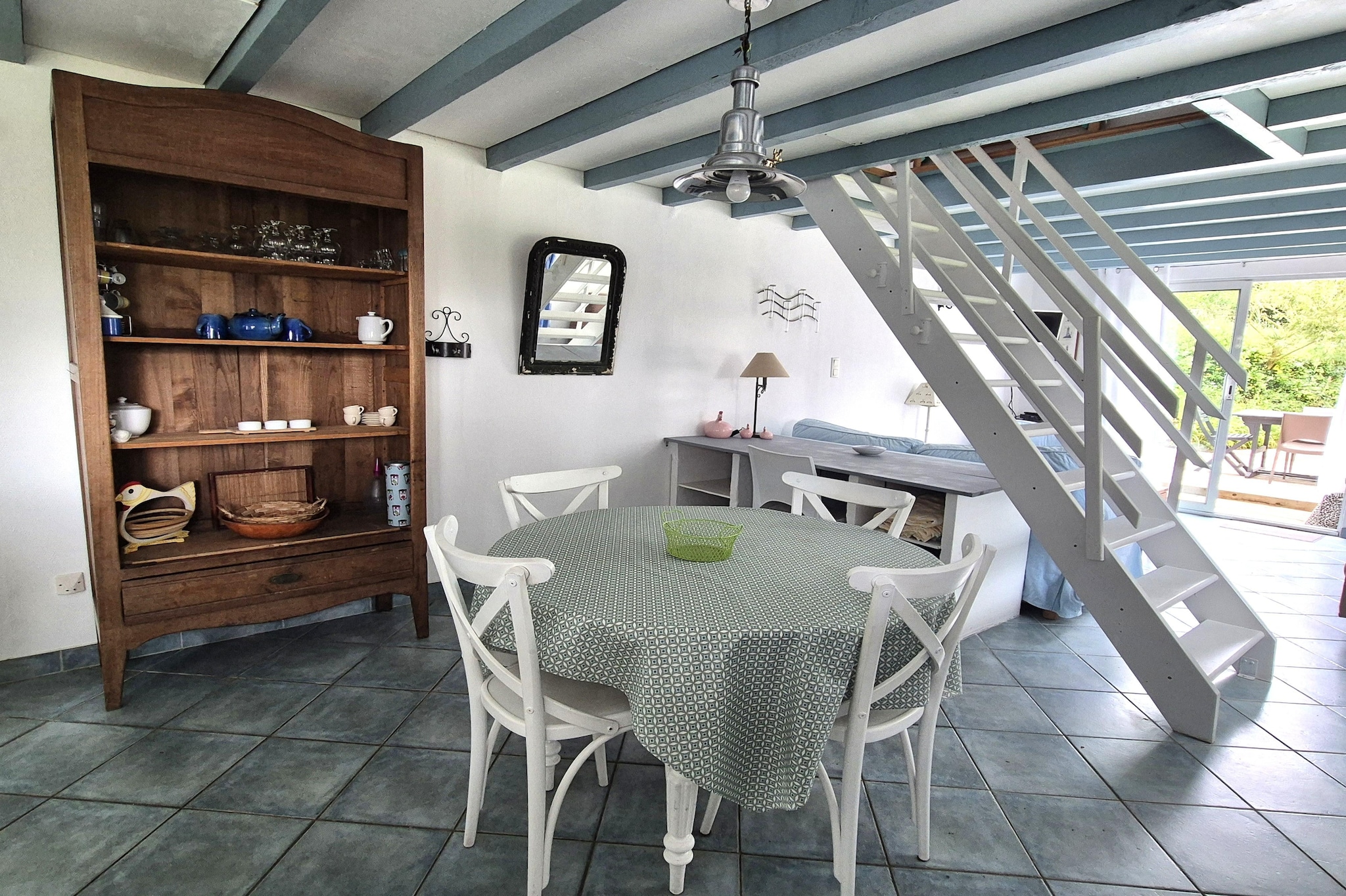 Charmante maison de vacances à 150 m de la plage - Eetkamer