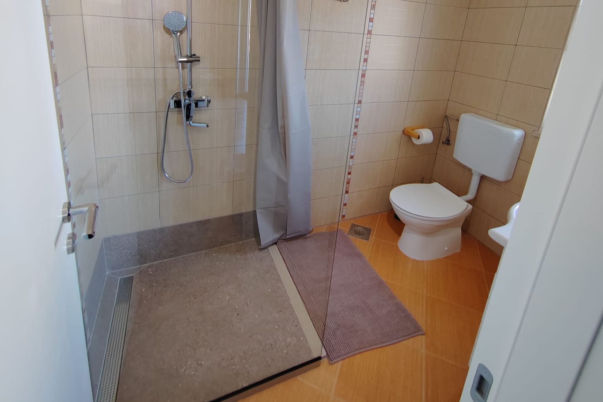 Apartments Lighthouse -(A4) - TwoBedroom Apartment with Sea View - Bathroom