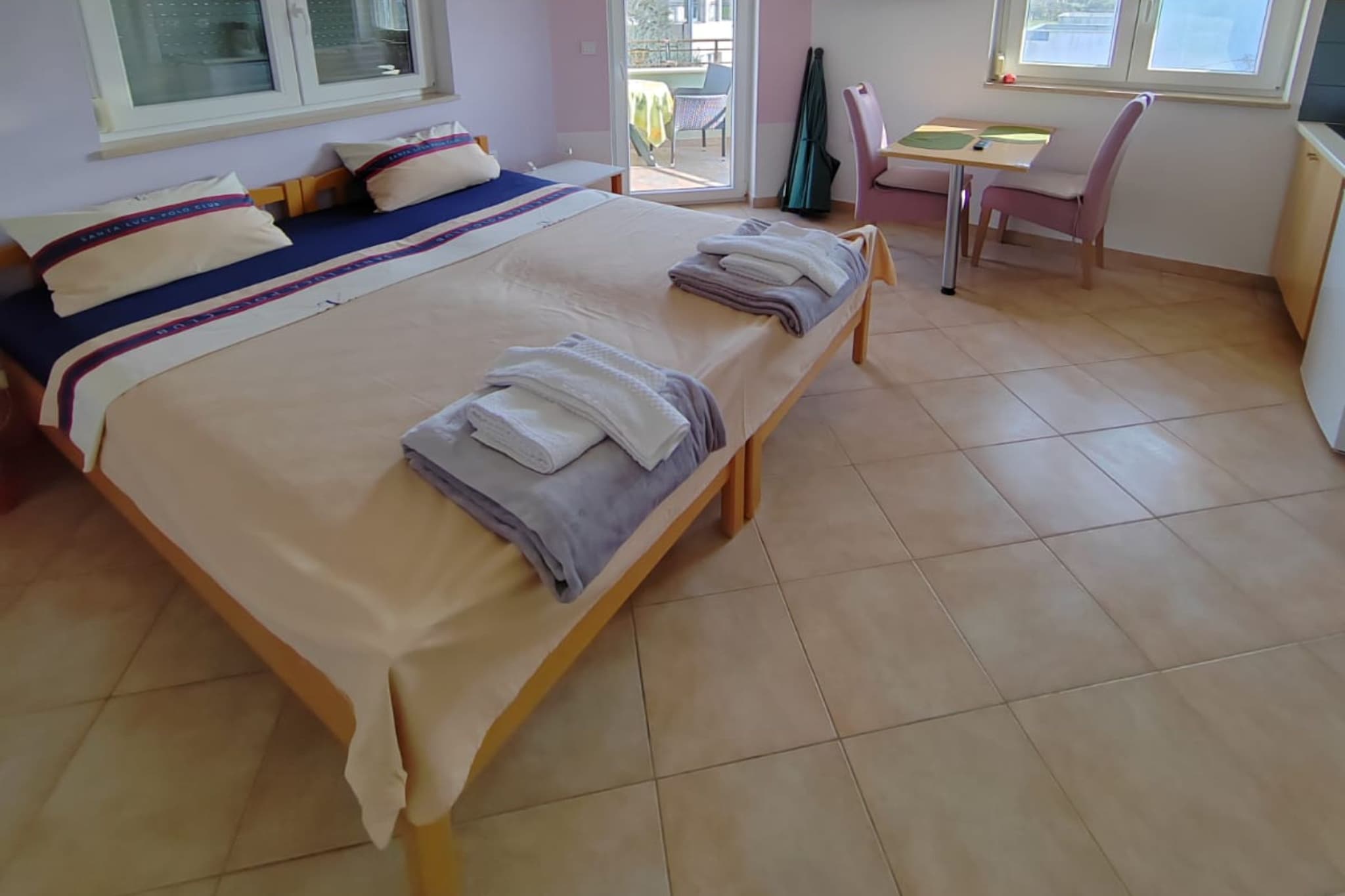 Apartments Lighthouse -(A4) - TwoBedroom Apartment with Sea View - Bedroom