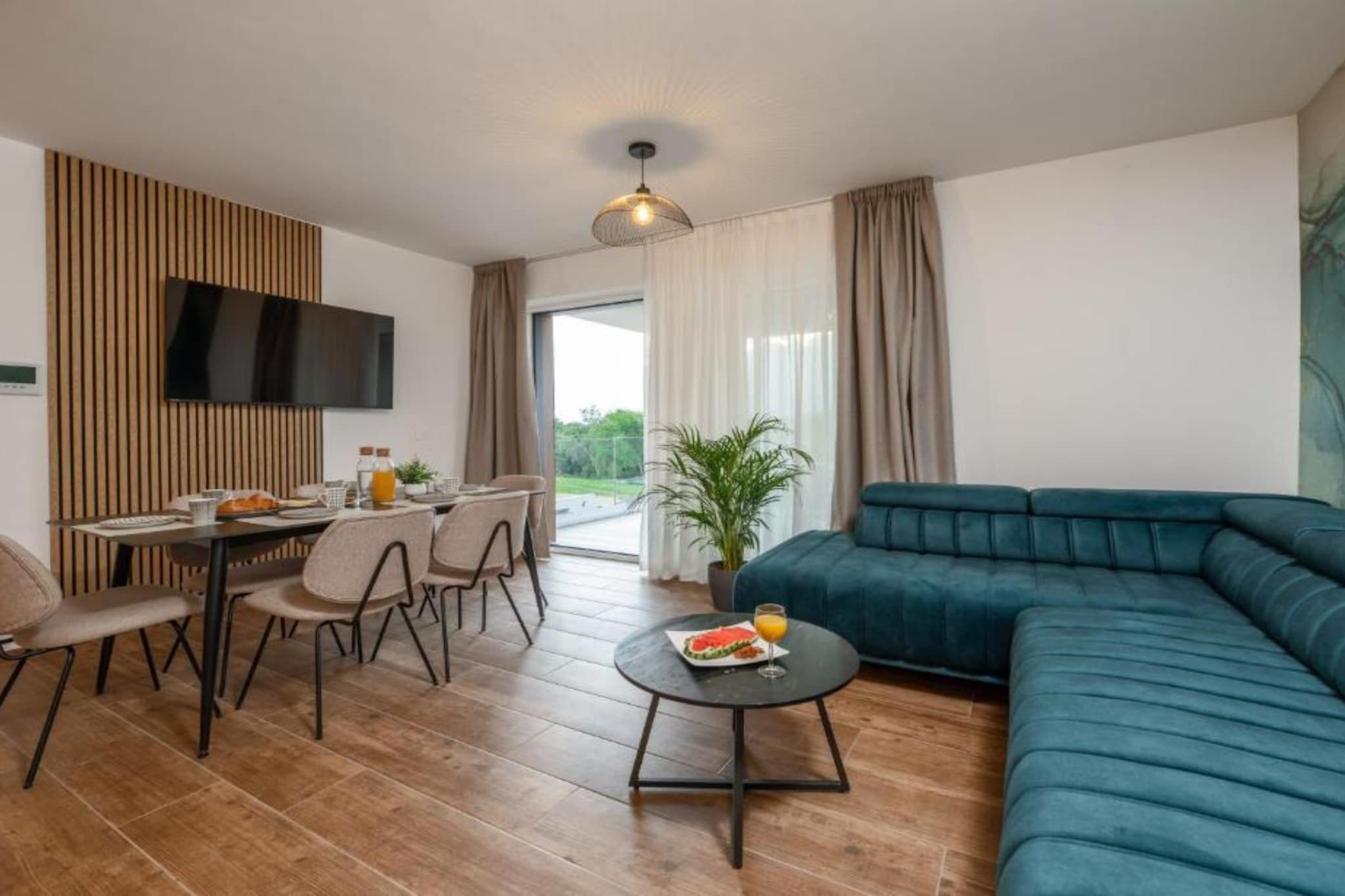 Apartments Villa Wood - Two Bedroom Apartment with terrace and pool view  ( W1 ) - Im Freien