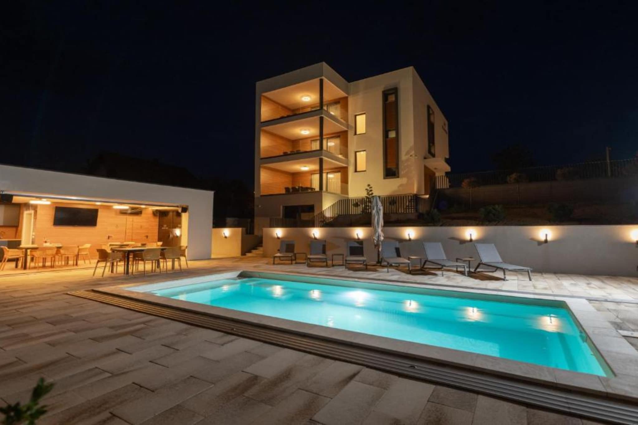 Apartments Villa Wood - Two Bedroom Apartment with terrace and pool view ( W2 ) - Schwimmbad