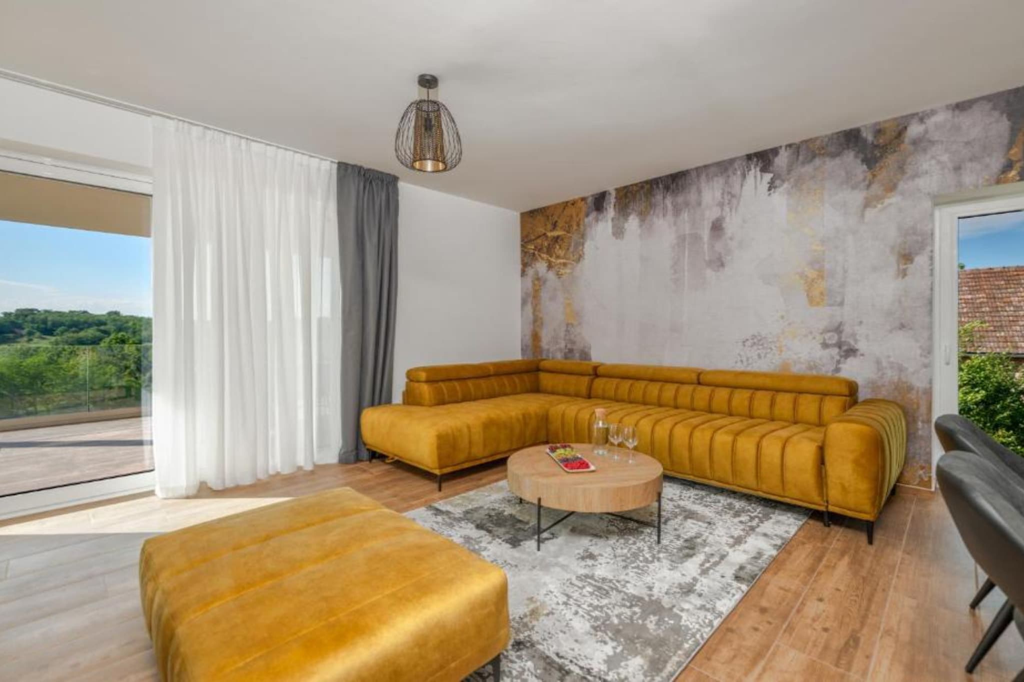 Apartments Villa Wood - Two Bedroom Apartment with terrace and pool view ( W2 ) - Im Freien