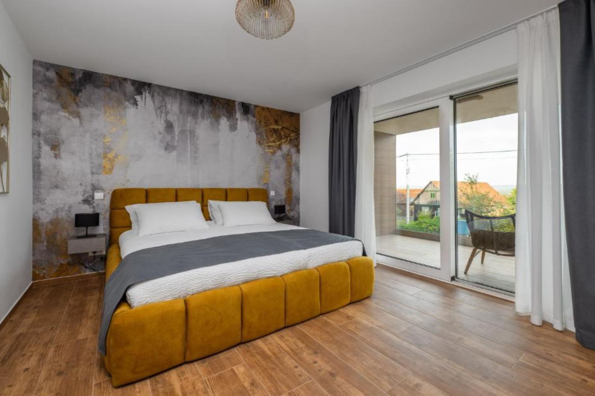 Apartments Villa Wood - Two Bedroom Apartment with terrace and pool view ( W2 ) - Schlafzimmer