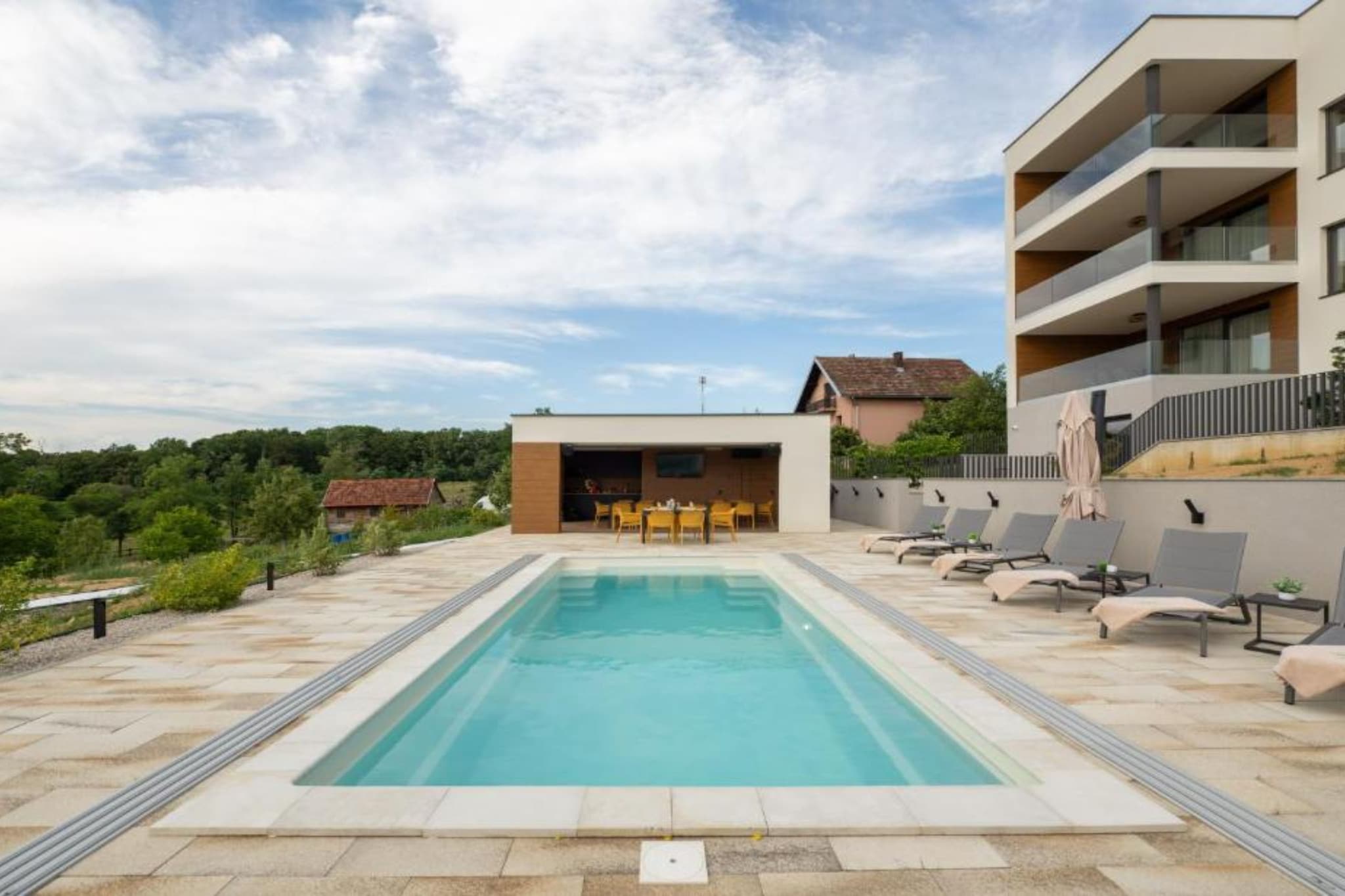 Apartments Villa Wood - Two Bedroom Apartment with terrace and pool view ( W3 ) - Schwimmbad