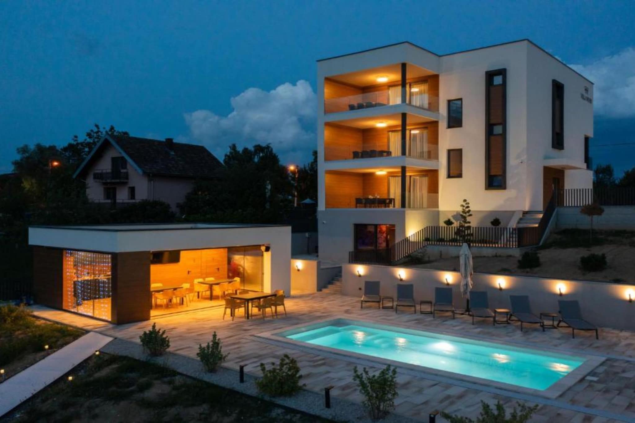 Apartments Villa Wood - Two Bedroom Apartment with terrace and pool view ( W3 ) - Schwimmbad