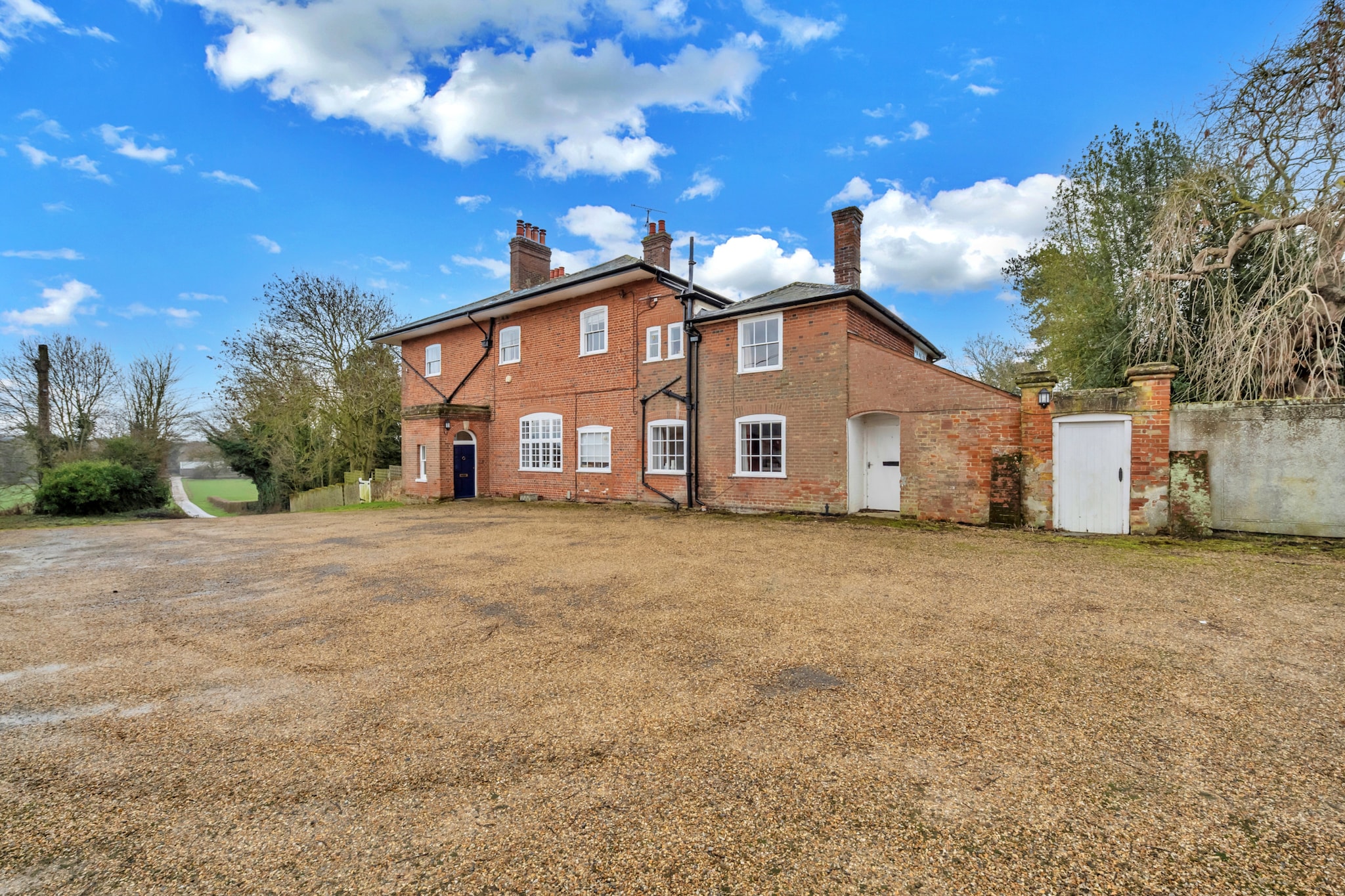 Clavering Hall - Buitenkant zomer