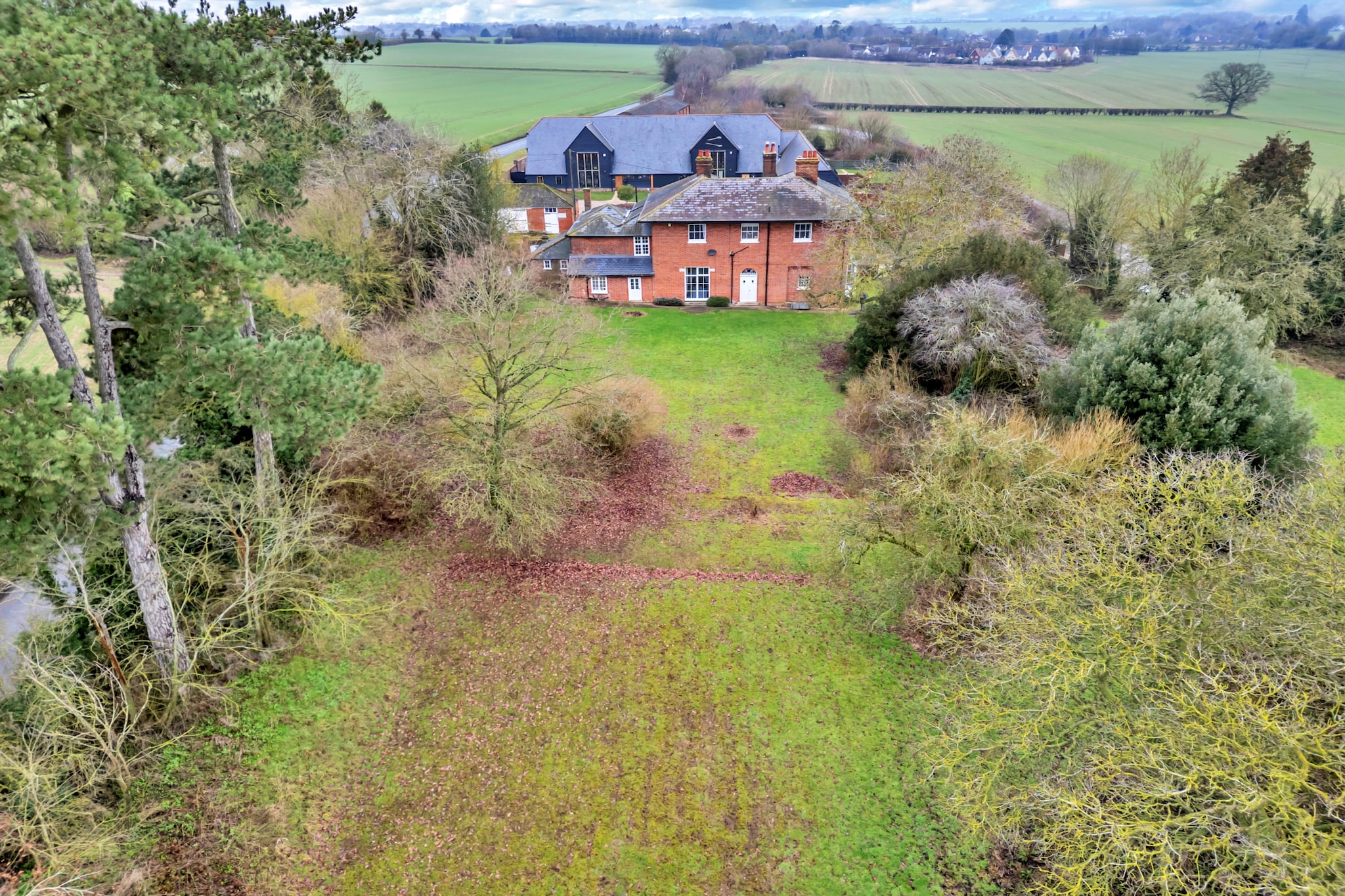 Clavering Hall - Buitenkant zomer
