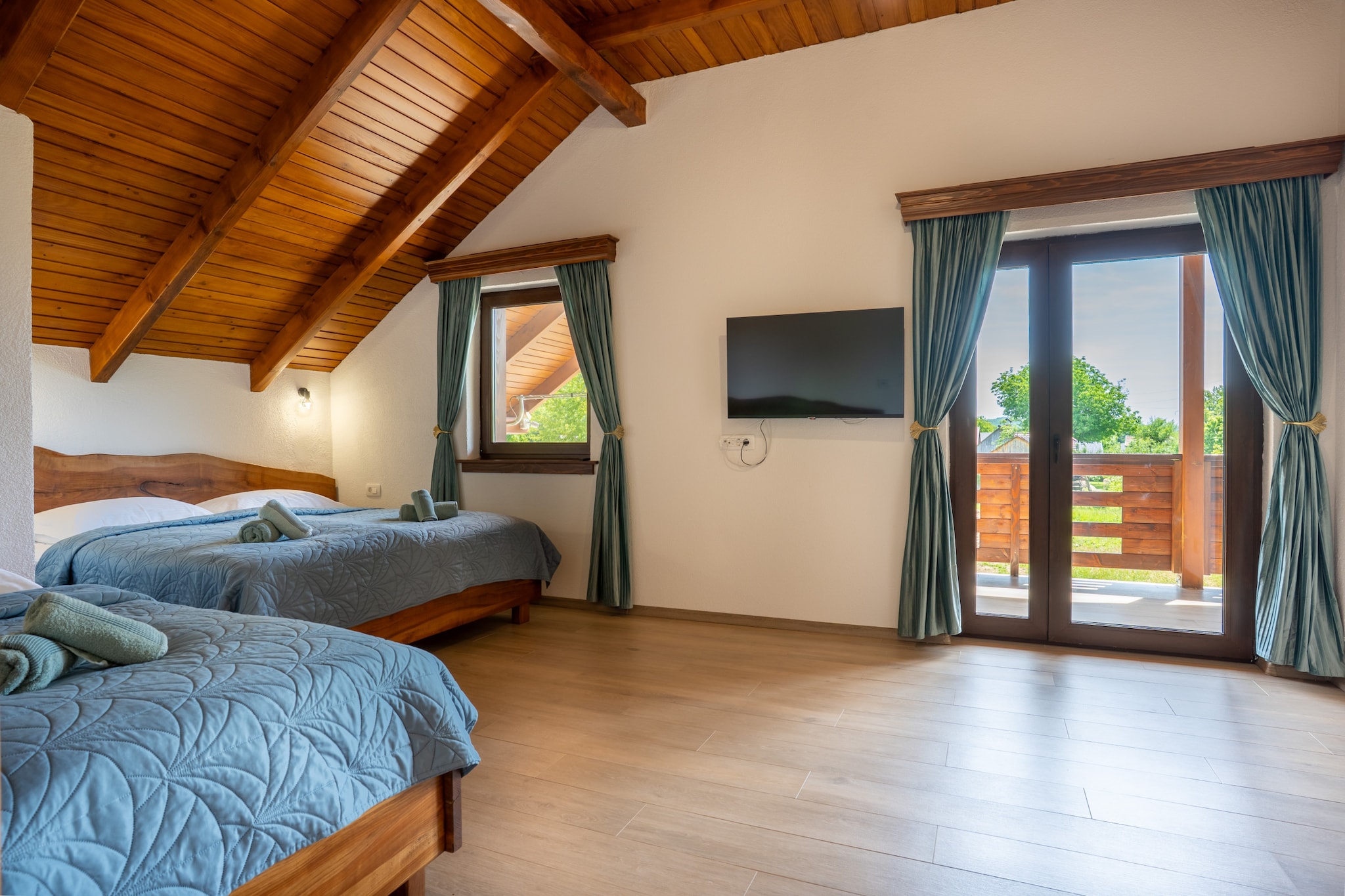Villa Brusiana with covered heated pool