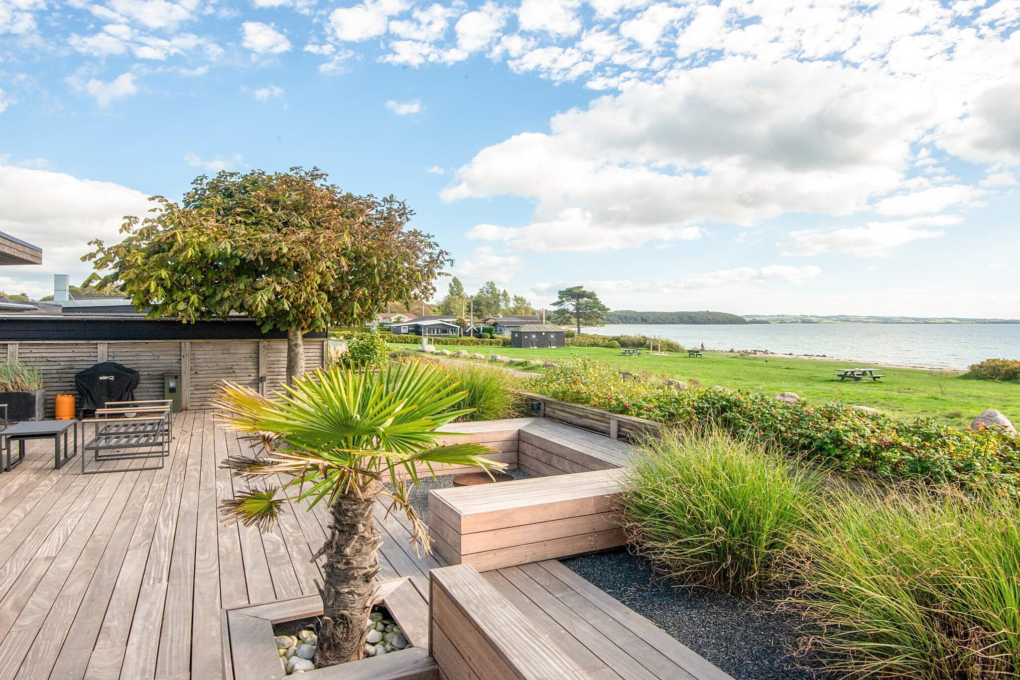 4 Sterne Ferienhaus in Rønde - Wasserblick